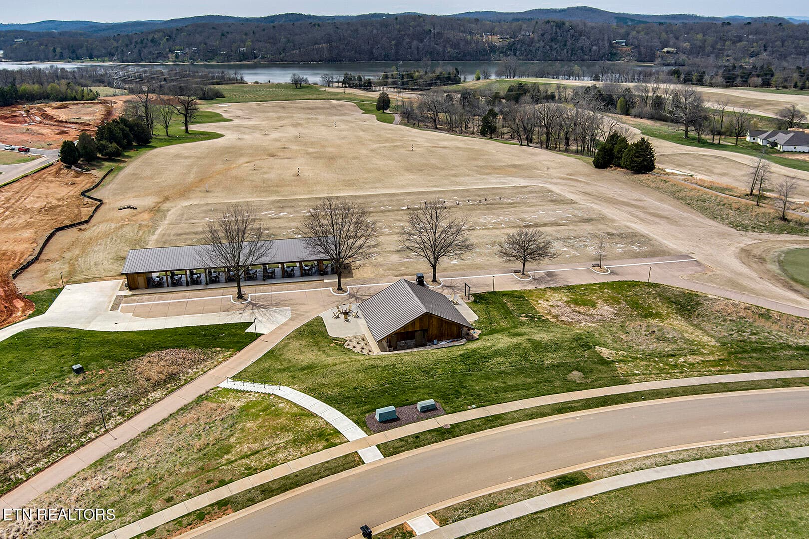 29_TN-Nat_DrivingRange-Grill01 - 173 Keho Court, Loudon, TN 37774