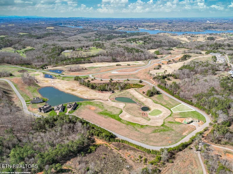 010--SMALL - 883 Navigator Drive, Lenoir City, TN 37772, Lenoir City