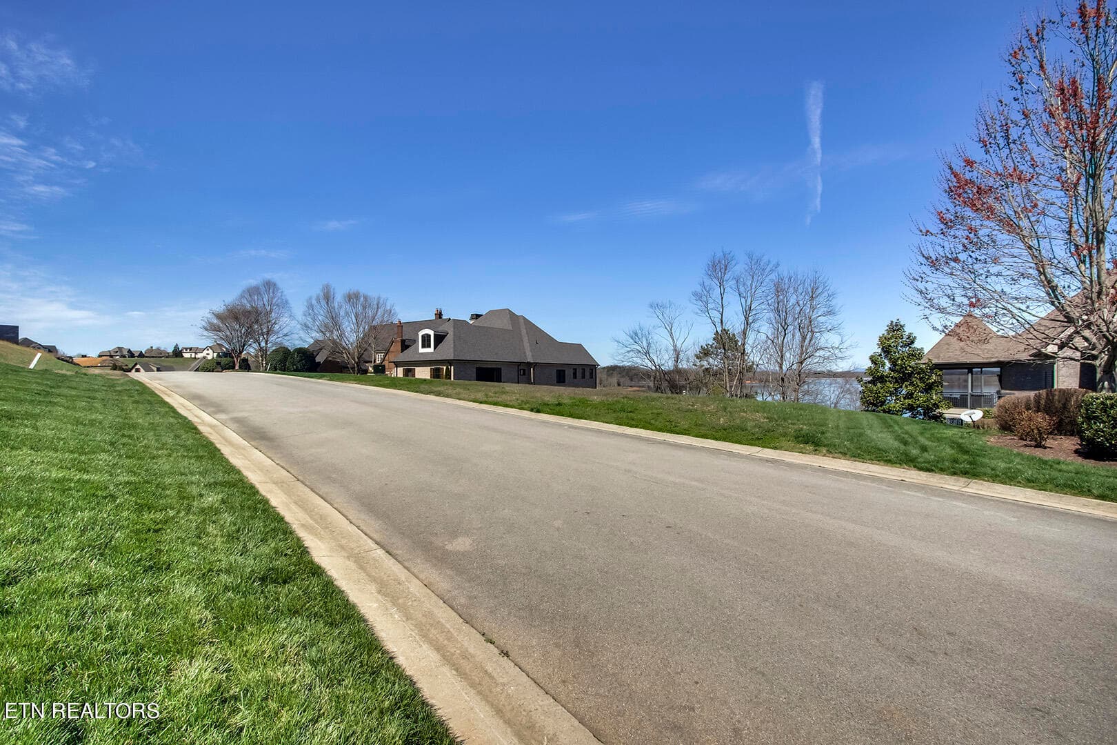 06_CypressPointeDrive_204_Street_W - 204 Cypress Pointe Drive, Lenoir City, TN 37772, Lenoir City