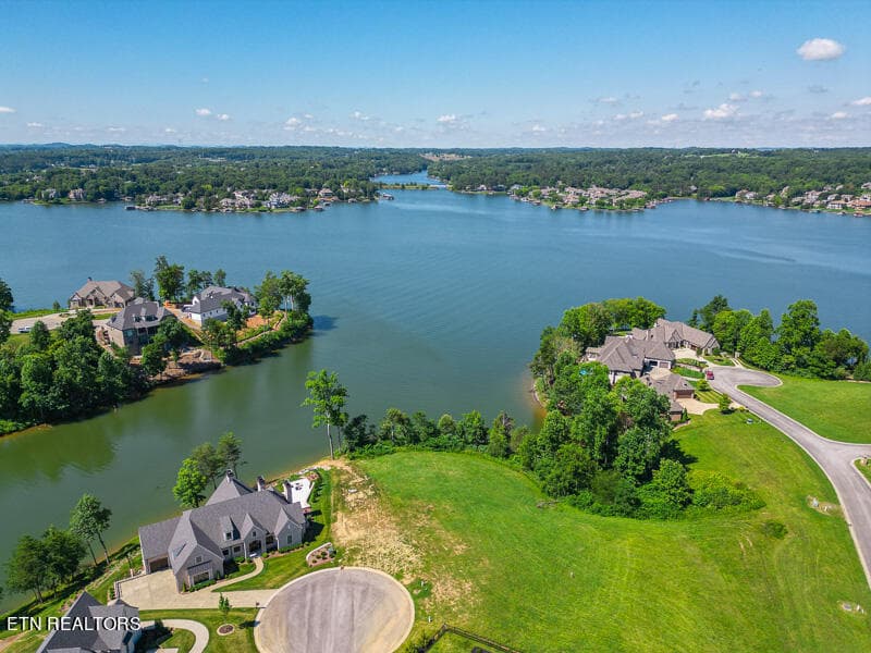 005--SMALL - 390 Admiral Court, Lenoir City, TN 37772, Lenoir City