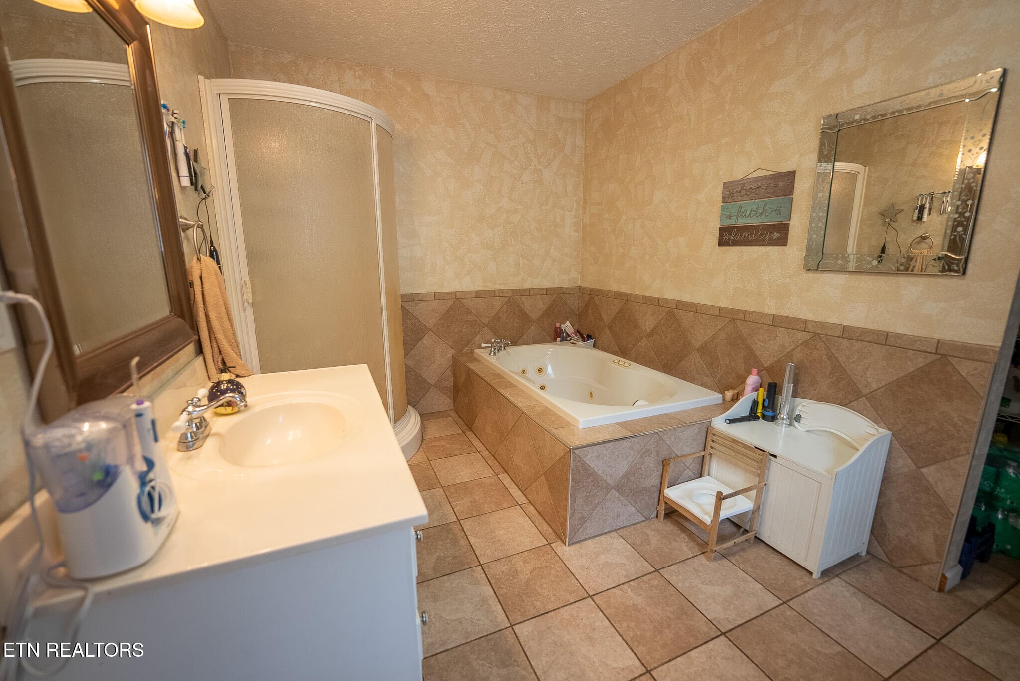 DSC06876 - 8651 Tazewell Hwy, Sneedville, TN 37869, Sneedville