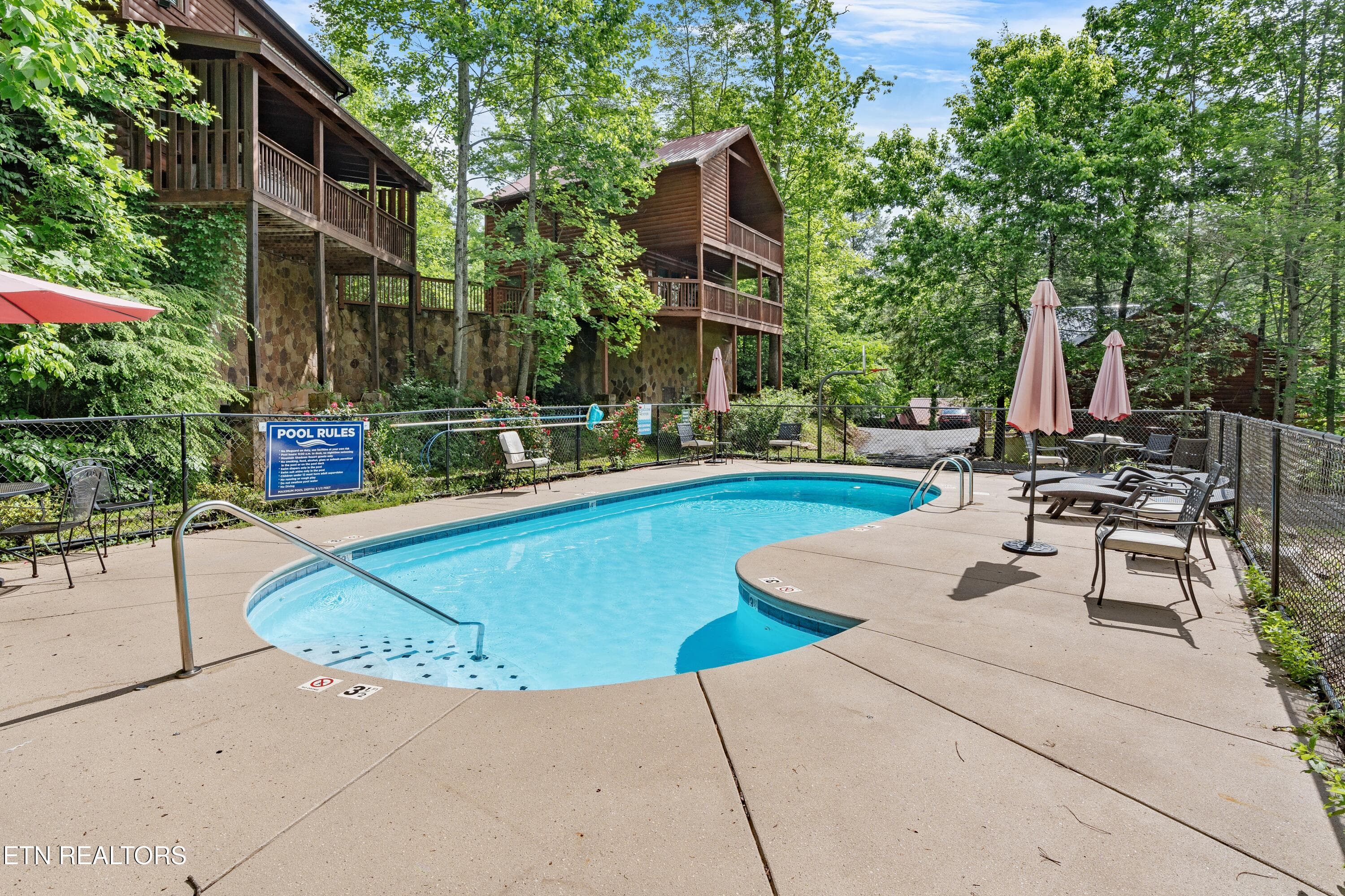 pool - 1695 Misty Hollow Way, Gatlinburg, TN 37738, Gatlinburg
