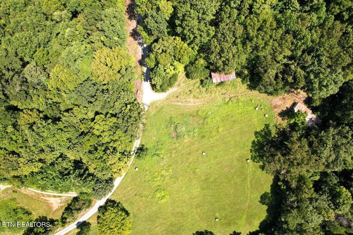 01-DJI_0856 - 1297 Clinch River (EAST) Rd, Tazewell, TN 37879, Tazewell
