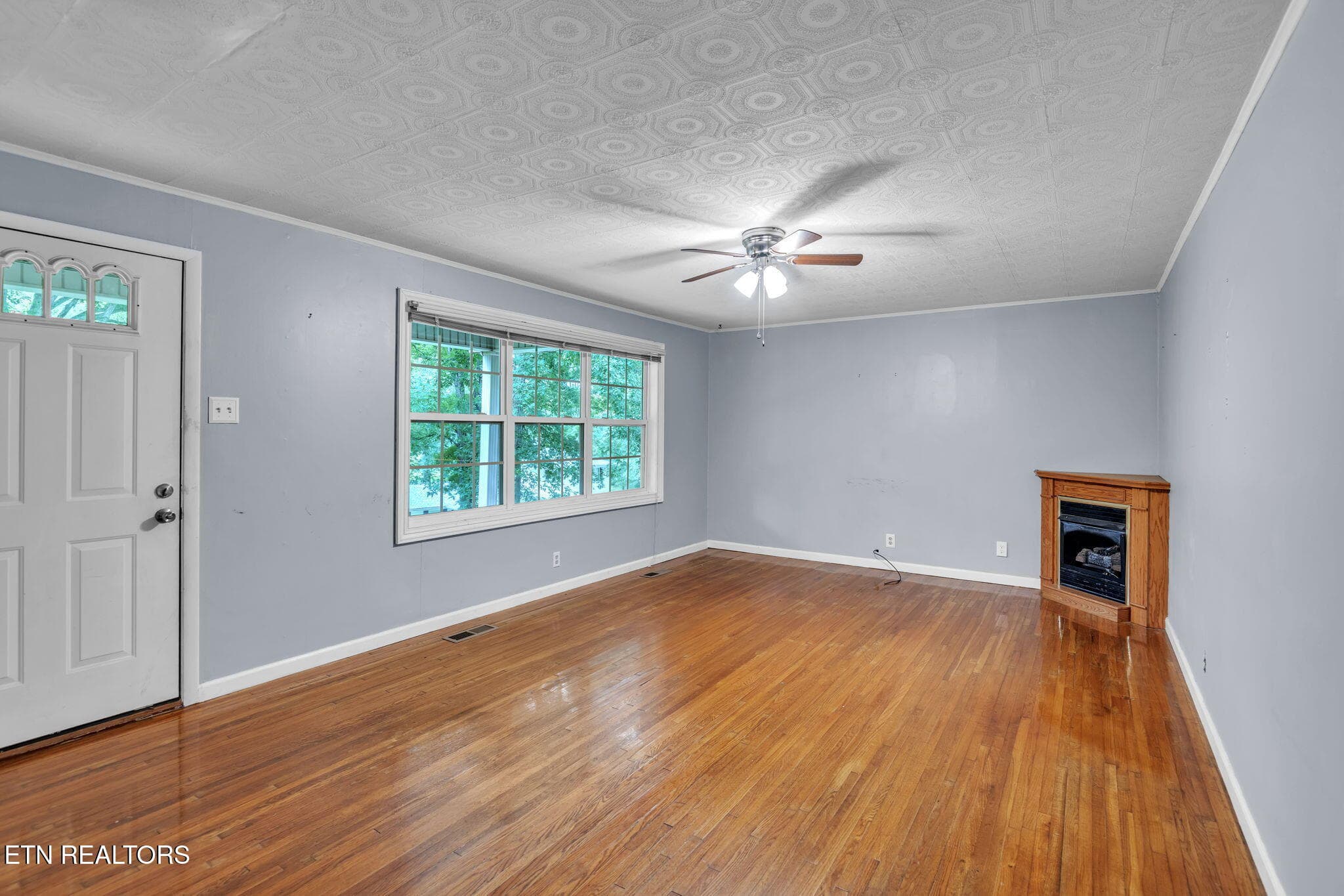 9-web-or-mls-241 Skyline-3324 - 241 Skyline Drive, Oneida, TN 37841