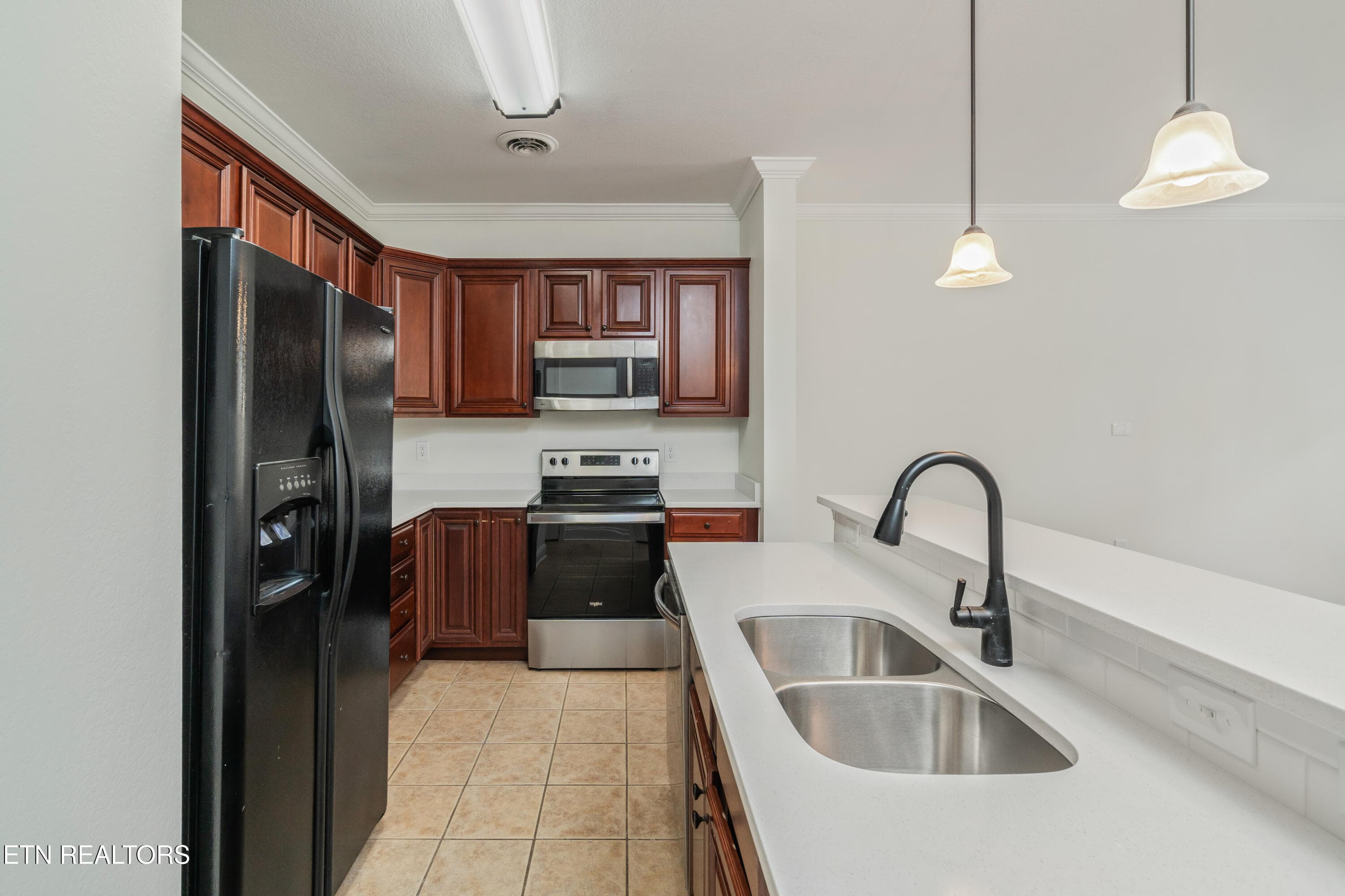 Kitchen - 4810 Fountain View Way, Knoxville, TN 37918, Knoxville