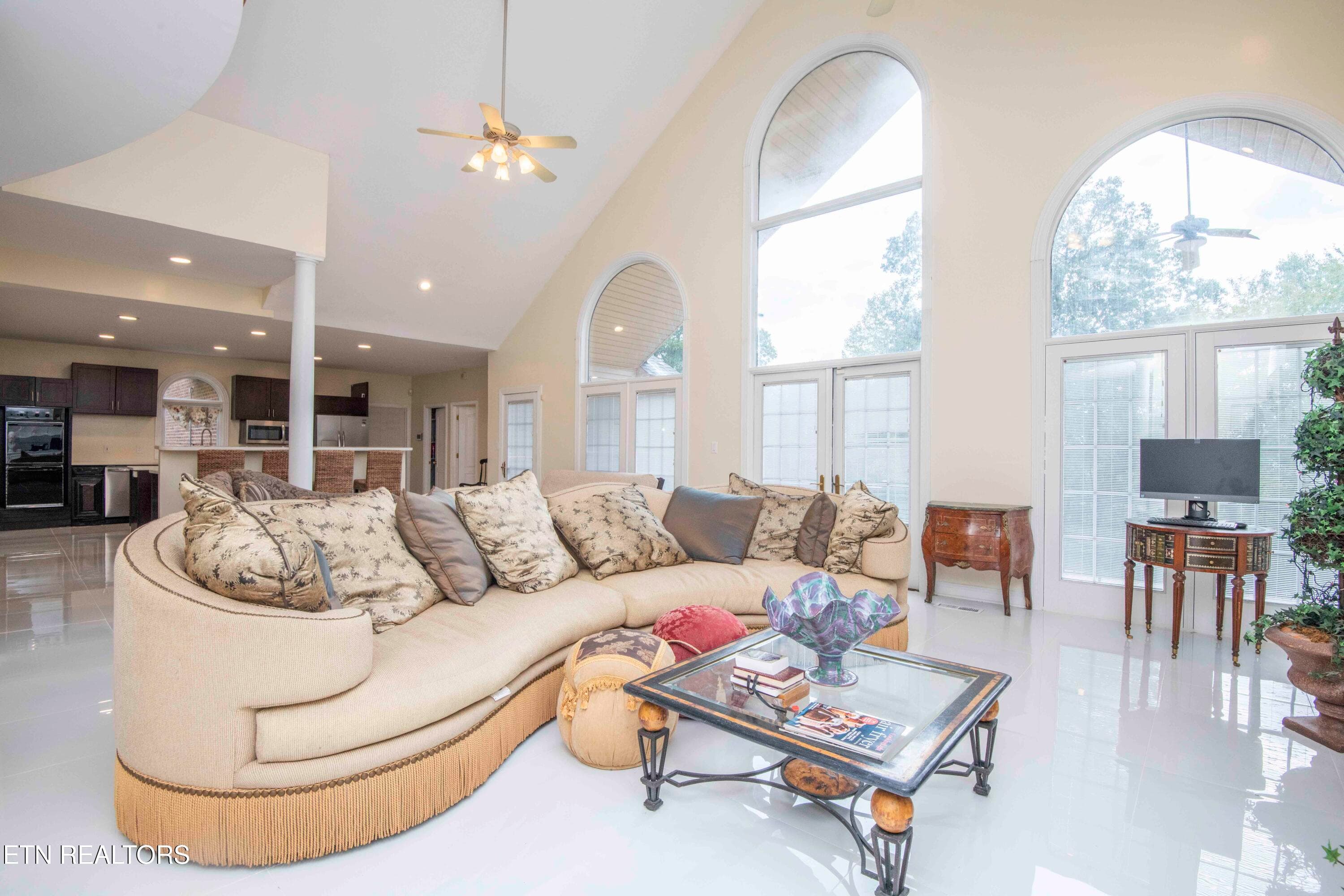 living 3_1 - 799 Twin Hills Lane, Jacksboro, TN 37757, Jacksboro