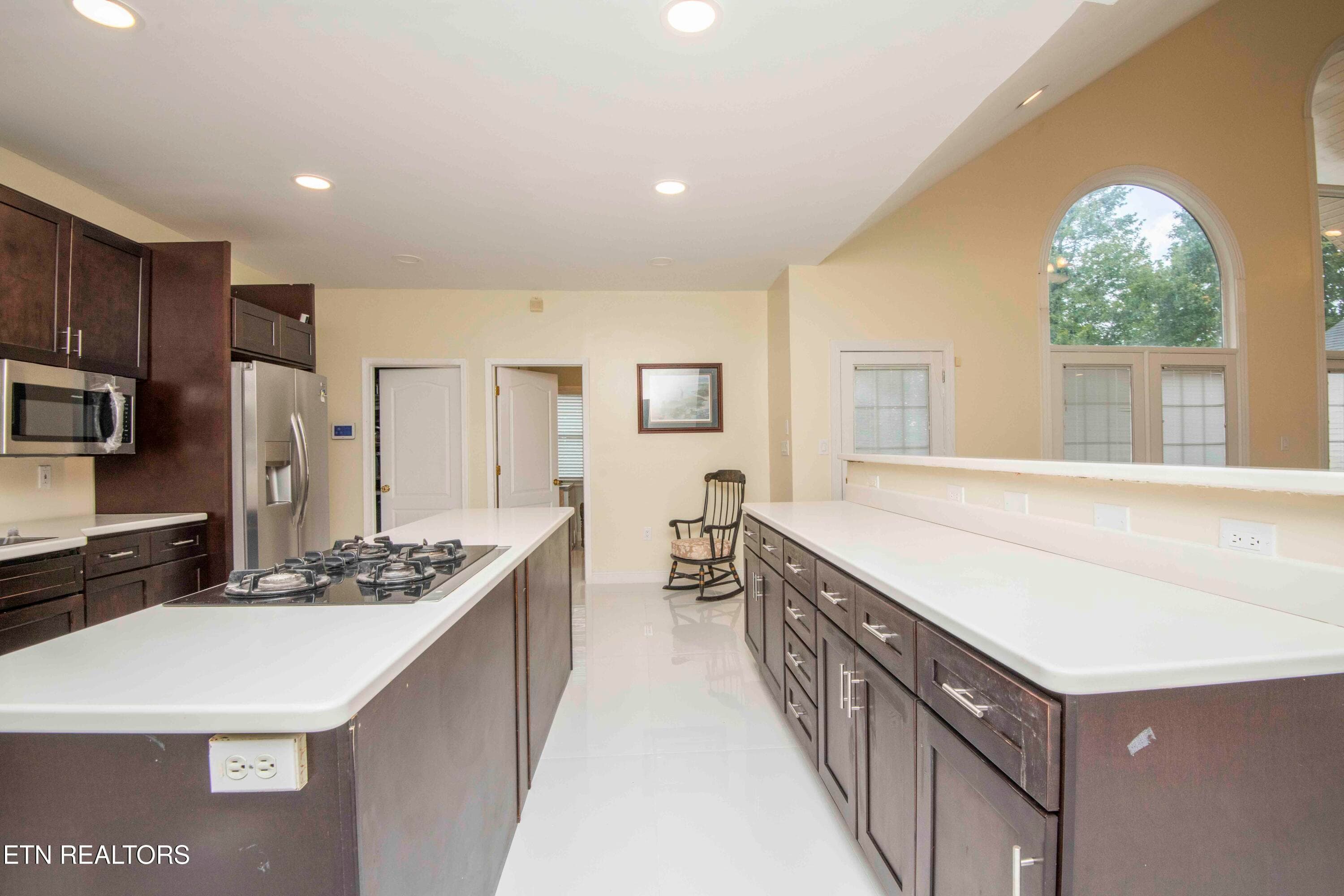 kitchen 4_1 - 799 Twin Hills Lane, Jacksboro, TN 37757, Jacksboro