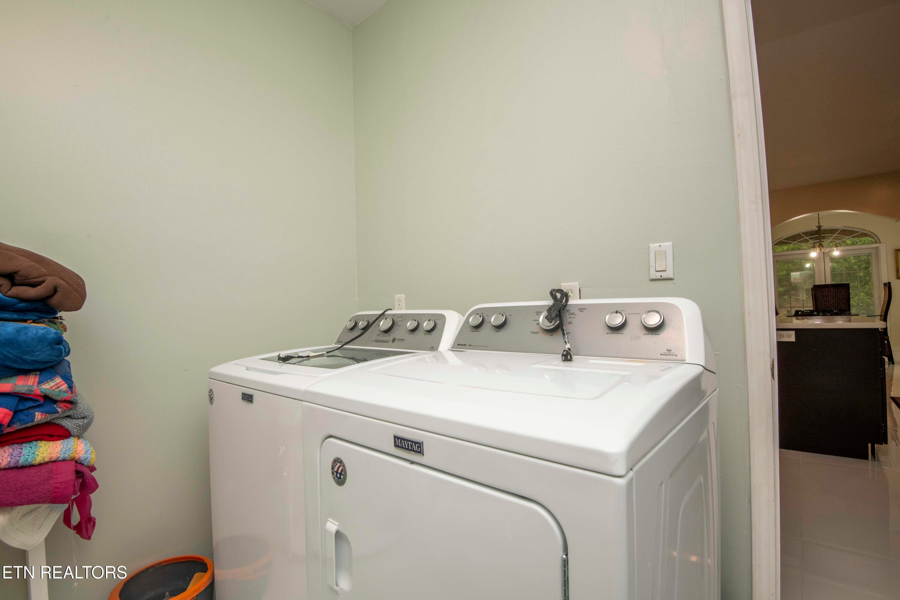 laundry_1 - 799 Twin Hills Lane, Jacksboro, TN 37757, Jacksboro