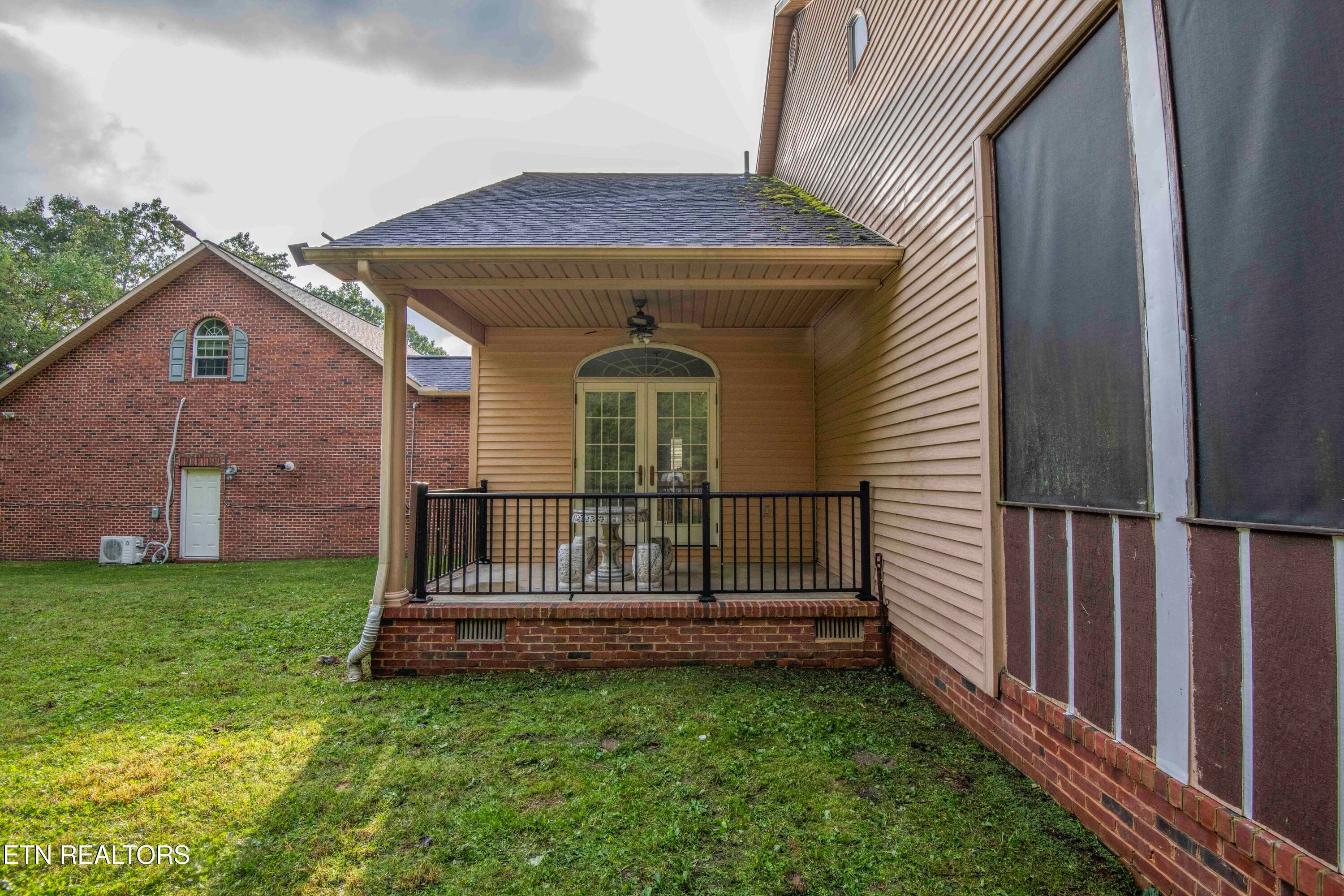 yard 6_1 - 799 Twin Hills Lane, Jacksboro, TN 37757, Jacksboro