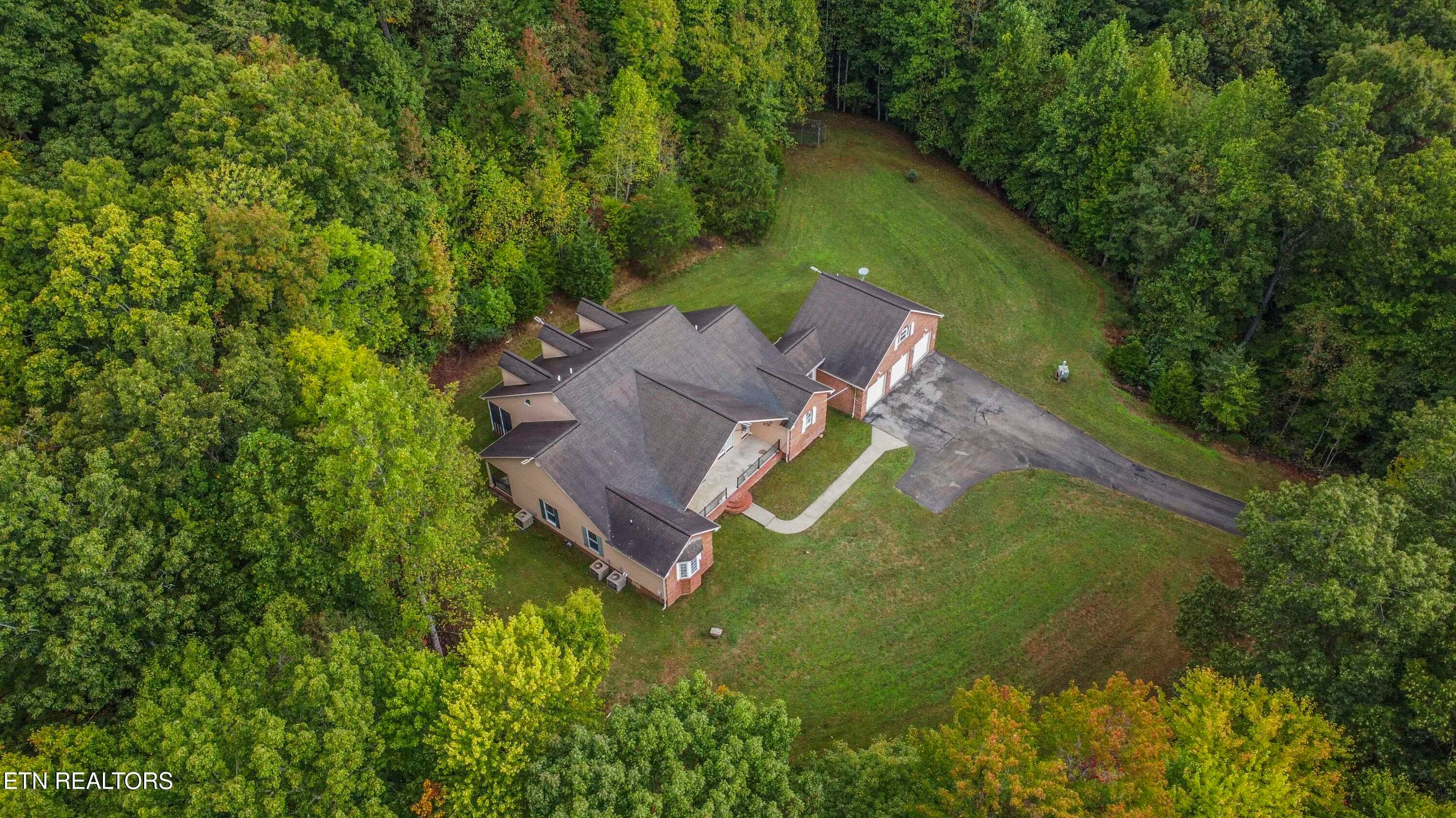 drone 12_1 - 799 Twin Hills Lane, Jacksboro, TN 37757, Jacksboro