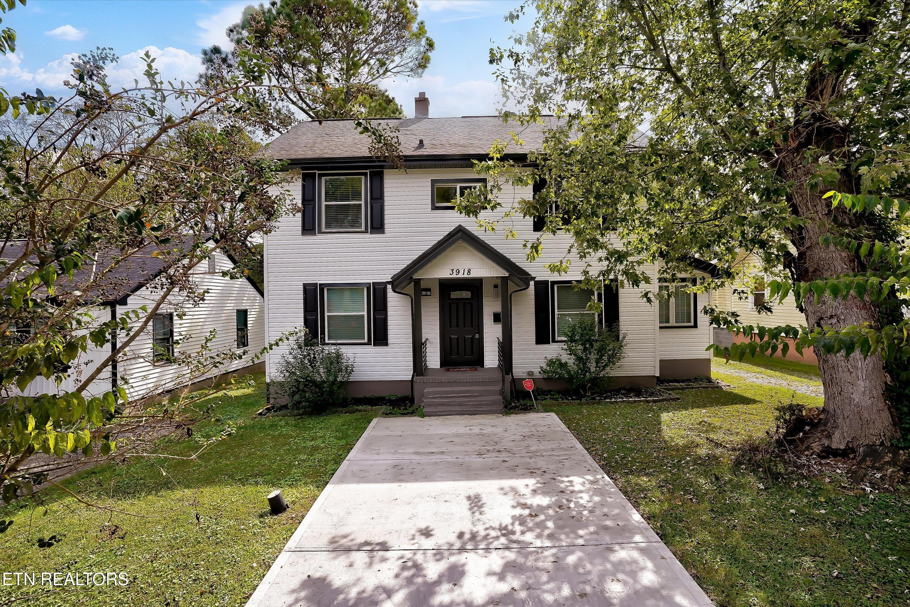 25-3918 Alma Ave-1 - 3918 Alma Ave, Knoxville, TN 37914, Knoxville