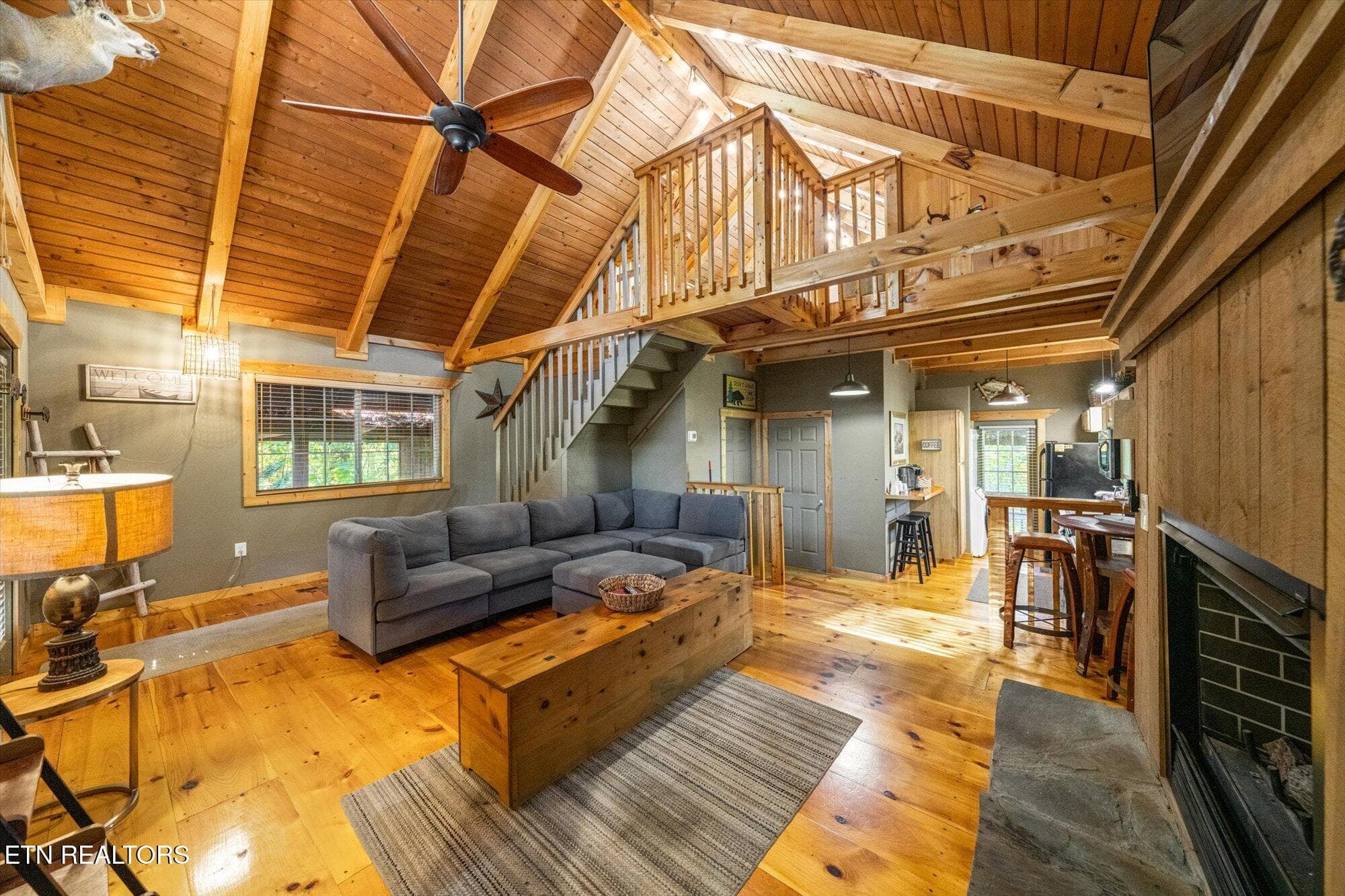 04-713-Hazy-Cir-Gatlinburg-TN-4 - 713 Hazy Circle, Gatlinburg, TN 37738, Gatlinburg