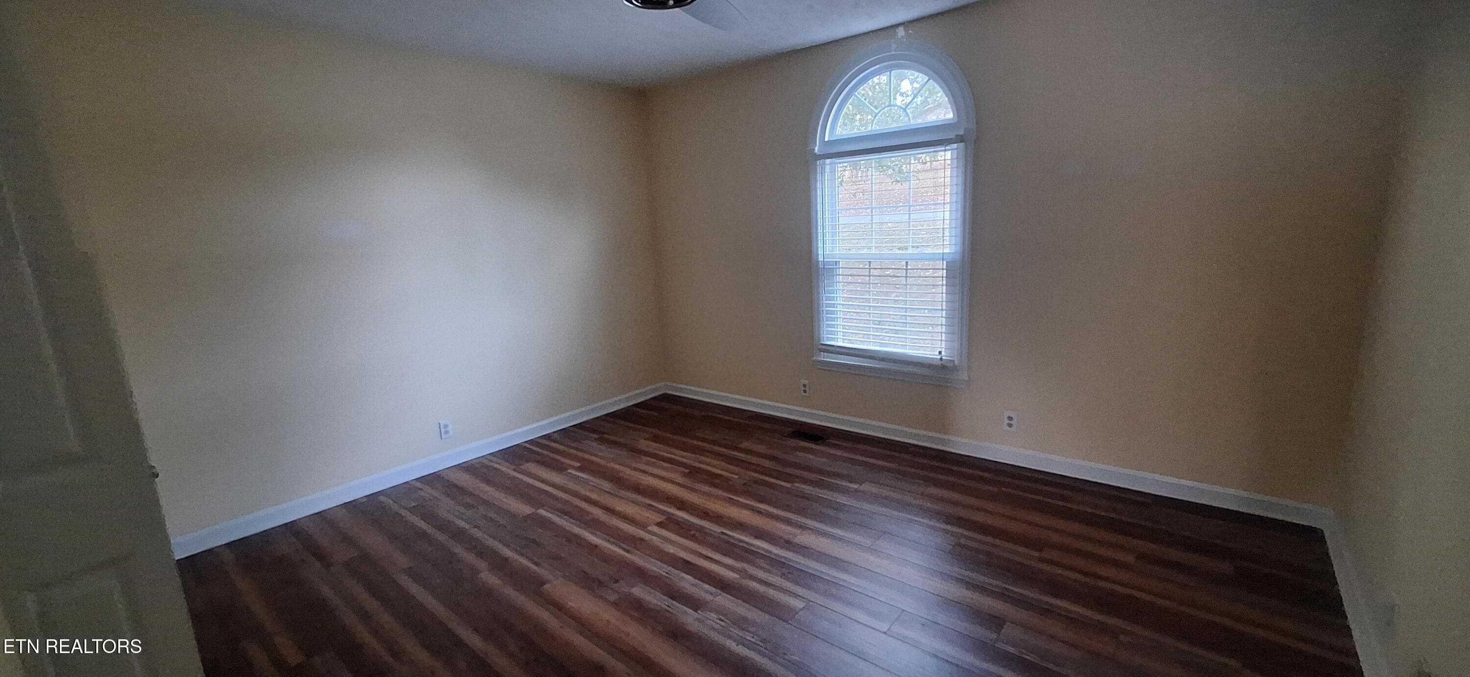 20251017_175323 - 7905 Whitcomb Rd, Powell, TN 37849