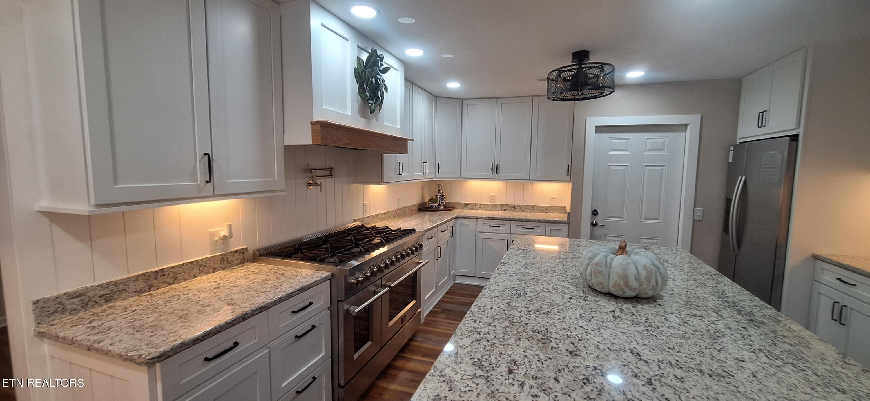 20251017_174827 - 7905 Whitcomb Rd, Powell, TN 37849