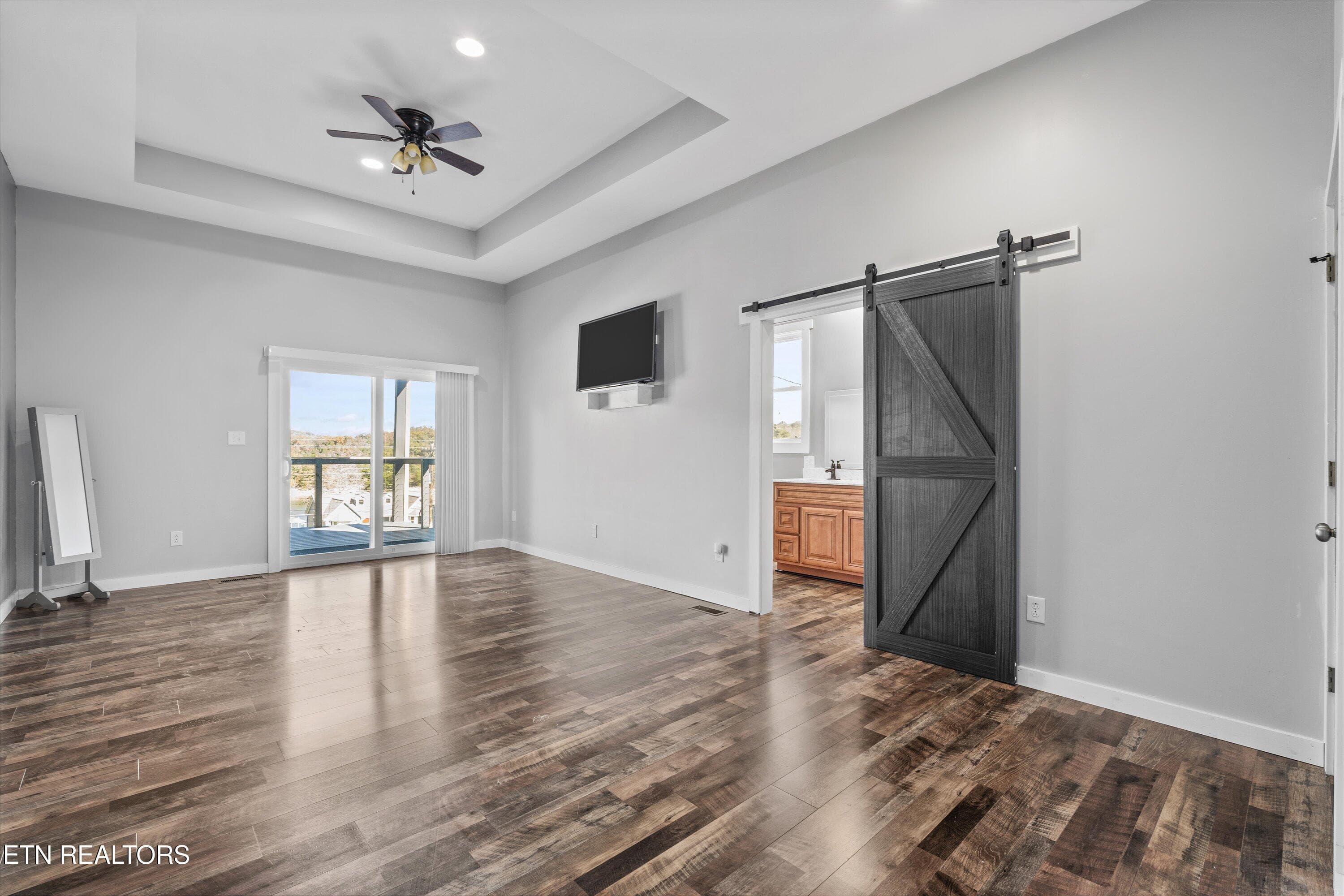 19-620 E Norris Point Rd-17 - 620 E Norris Point Rd, LaFollette, TN 37766