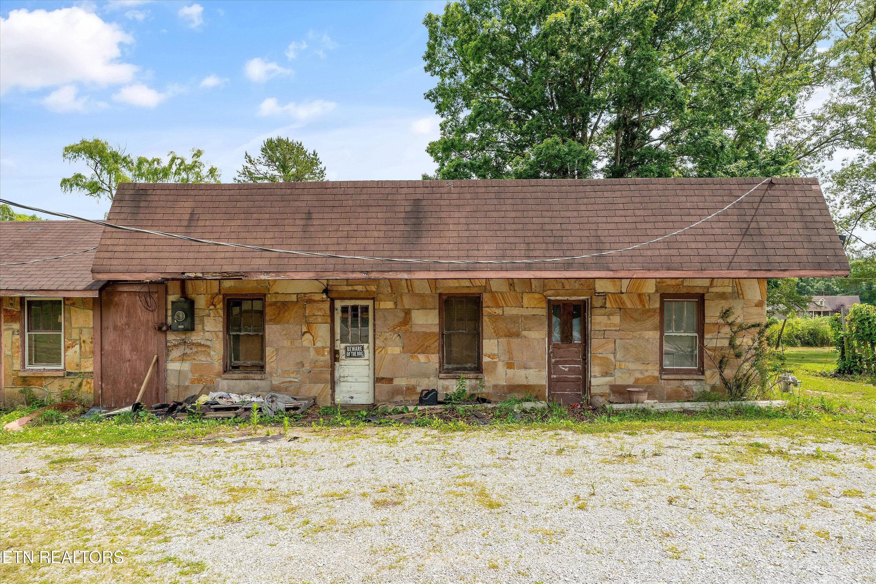 Additional Units on Property - 9476 Morgan County Hwy, Sunbright, TN 37872