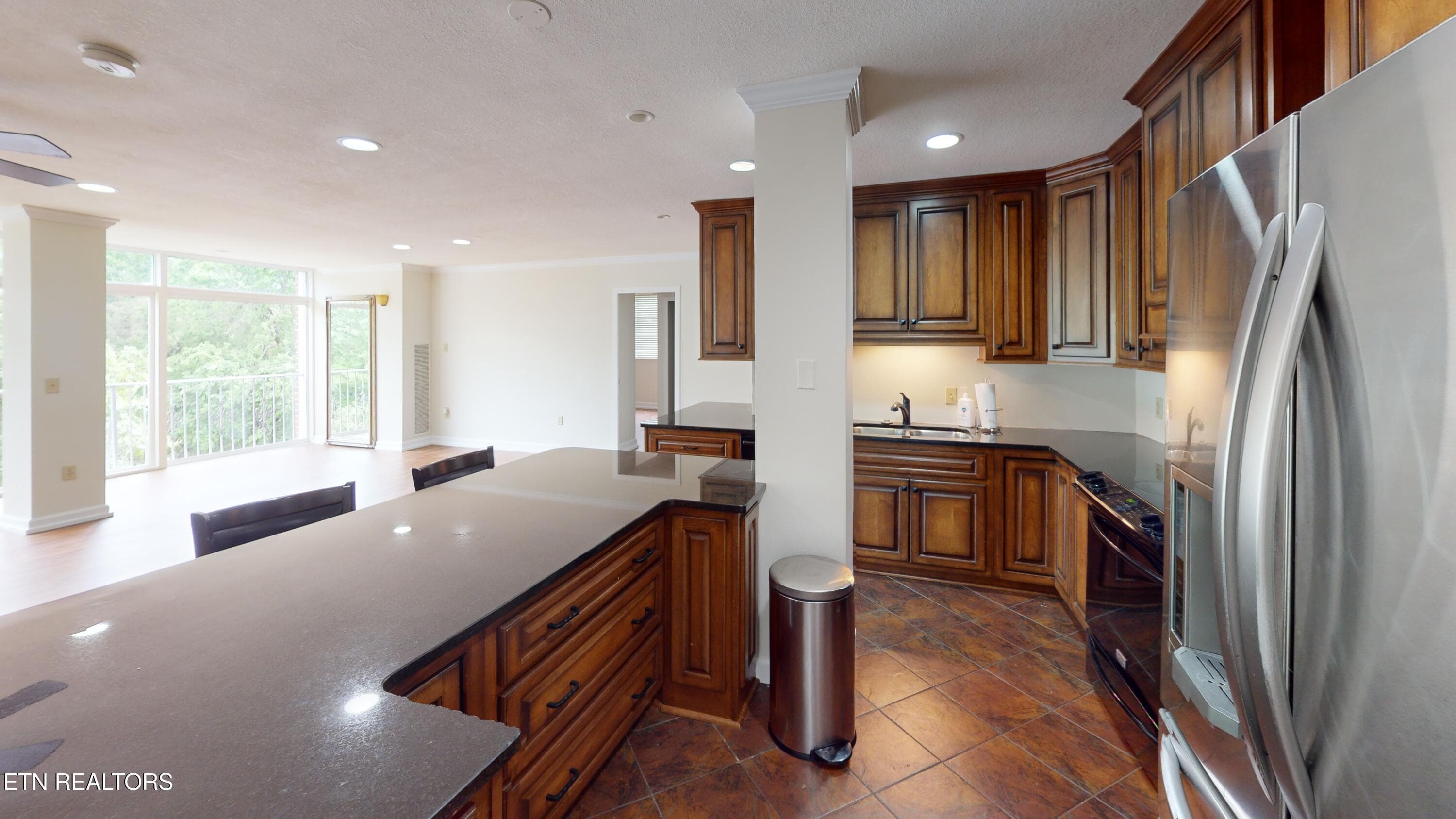 Kitchen 2 - 1414 Continental Drive 302, Chattanooga, TN 37405, Chattanooga