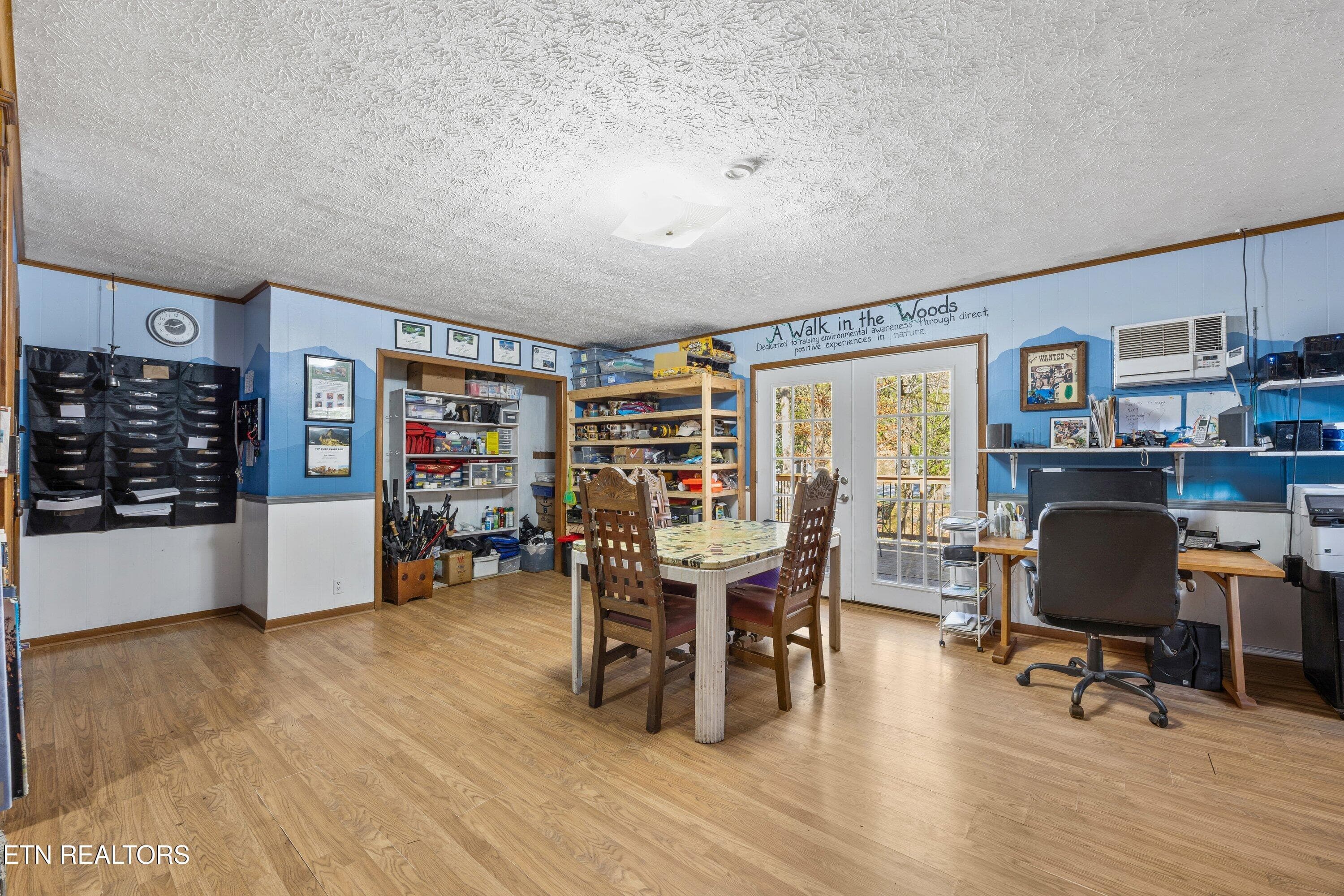 E Scenic Dr French Doors to Back Deck - 4413 E Scenic Drive, Gatlinburg, TN 37738, Gatlinburg