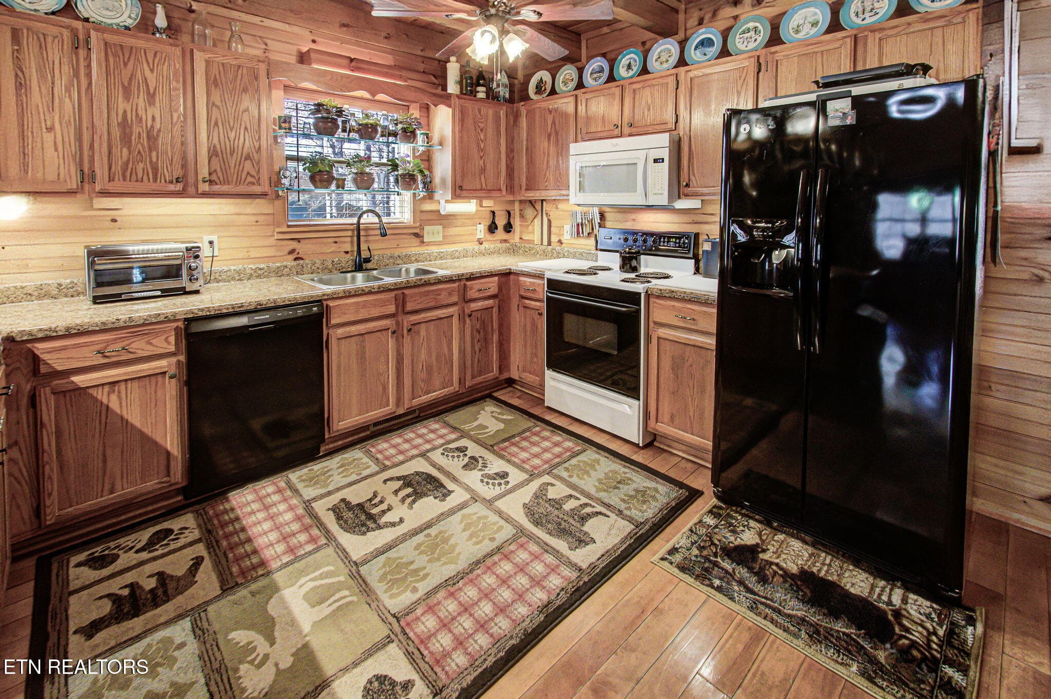 IMG_1641 - 4917 Latta Way, Gatlinburg, TN 37738, Gatlinburg