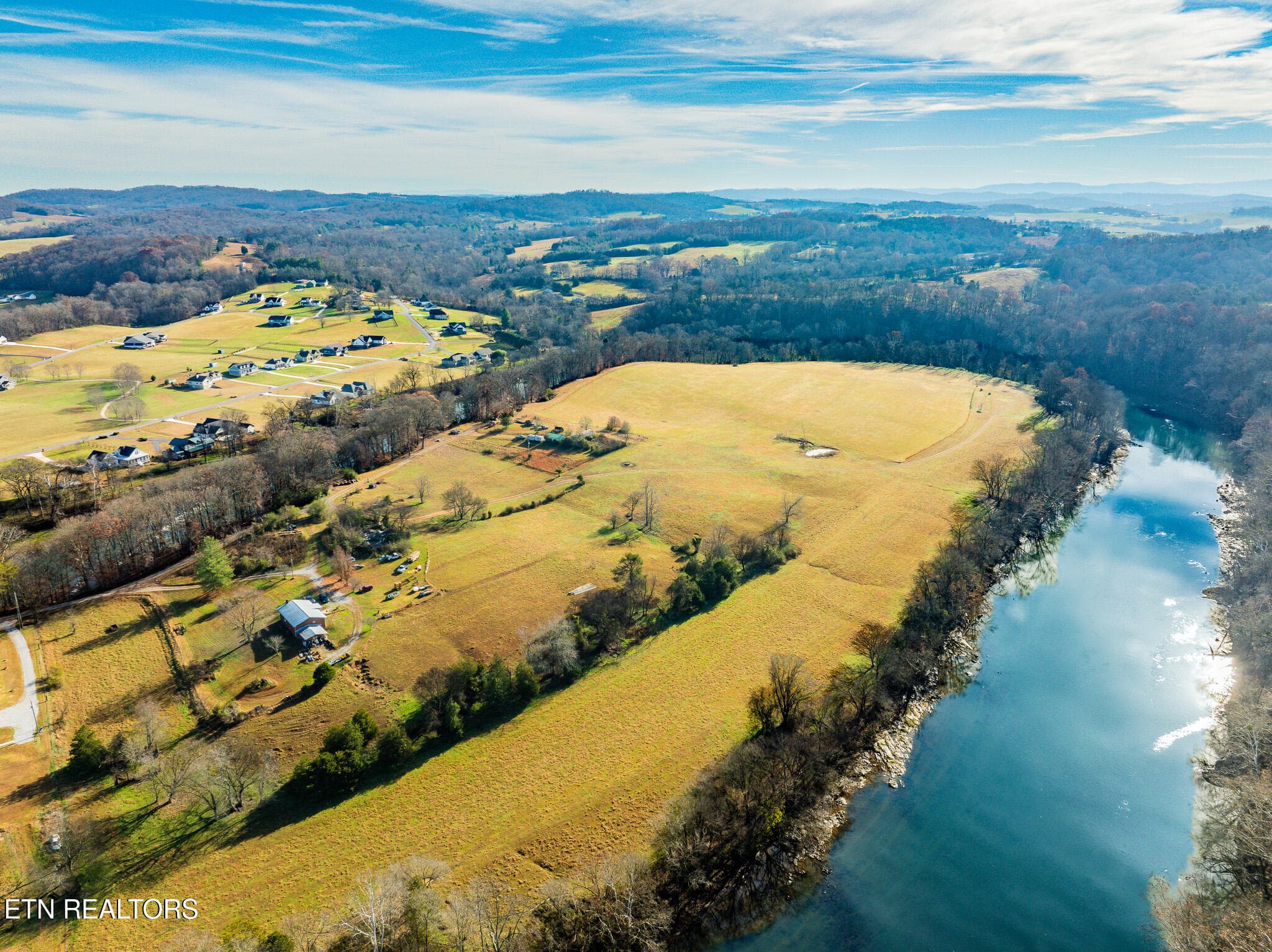 598 Horse Shoe Bend Rd - 598 Horse Shoe Bend Rd, Blaine, TN 37709