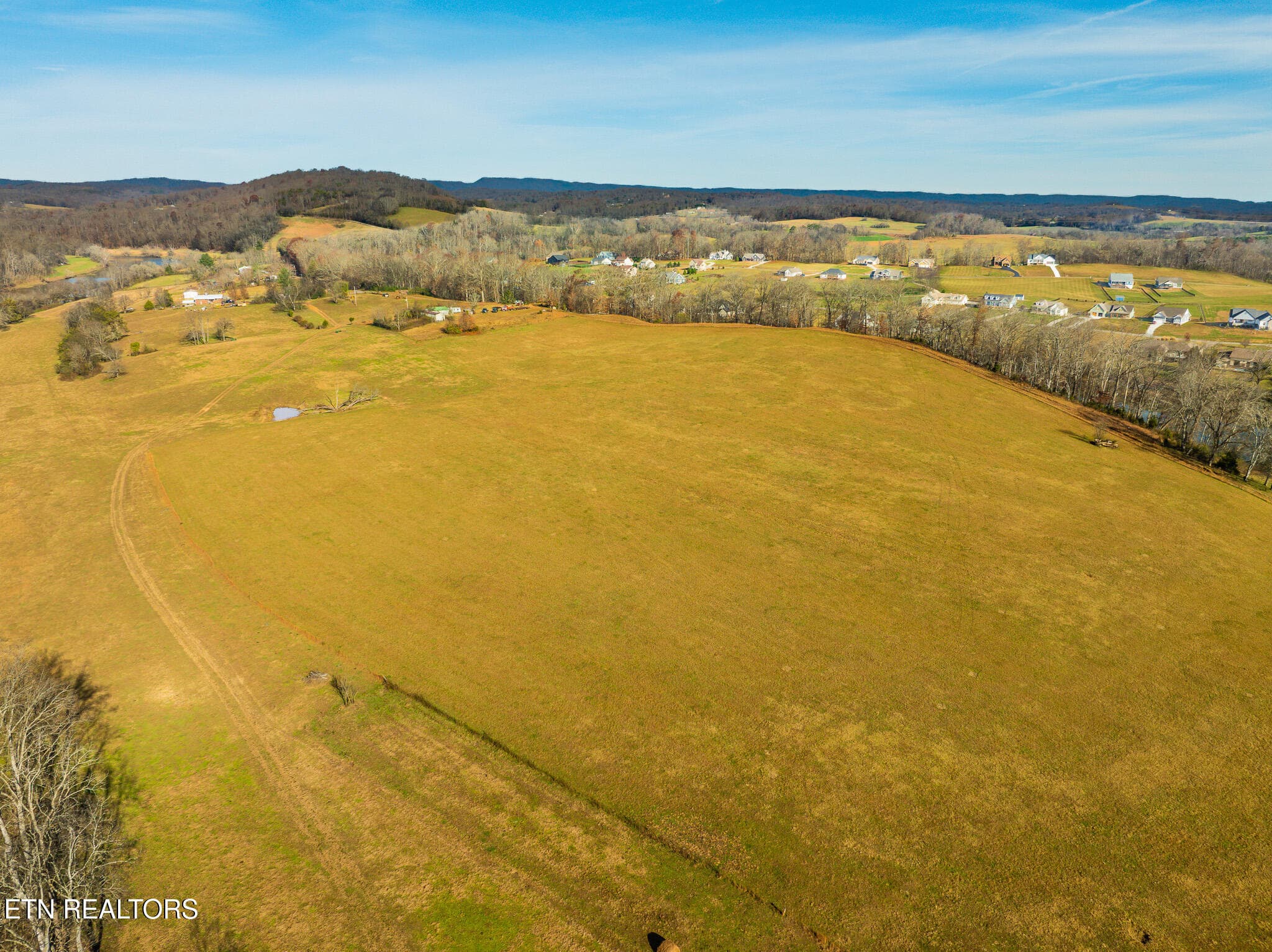598 Horse Shoe Bend Rd - 598 Horse Shoe Bend Rd, Blaine, TN 37709