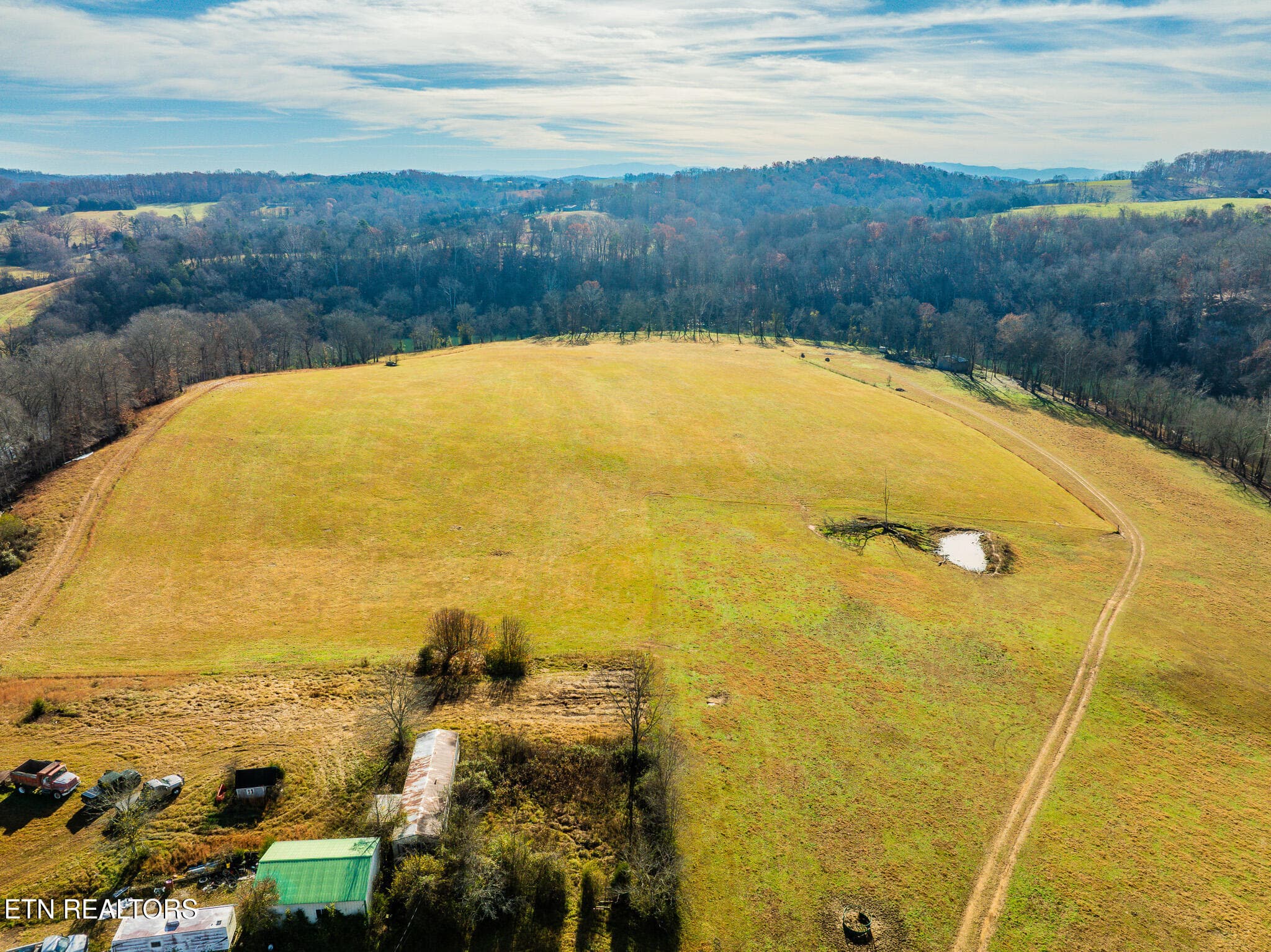 598 Horse Shoe Bend Rd - 598 Horse Shoe Bend Rd, Blaine, TN 37709