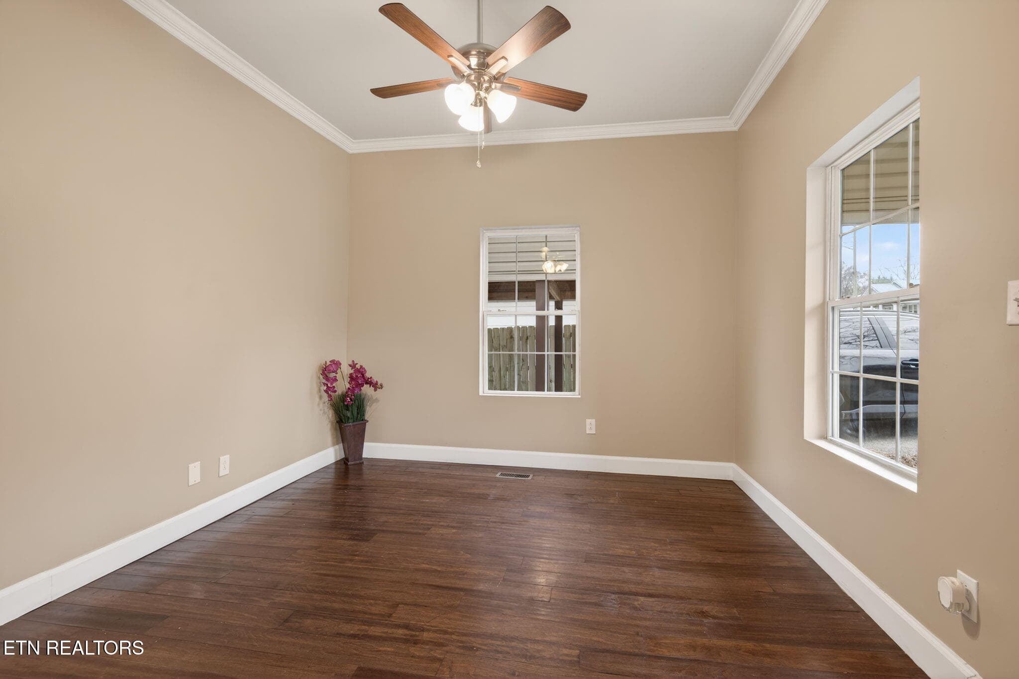 2-web-or-mls-1337 Brookside-3617 - 1337 Brookside Ave, Knoxville, TN 37921, Knoxville