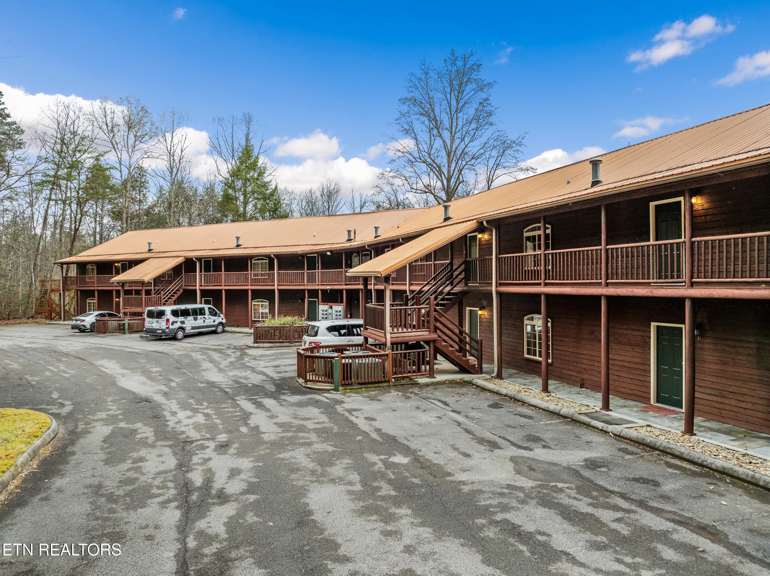 206 Forrest Loop Way 15, Gatlinburg, TN 37738