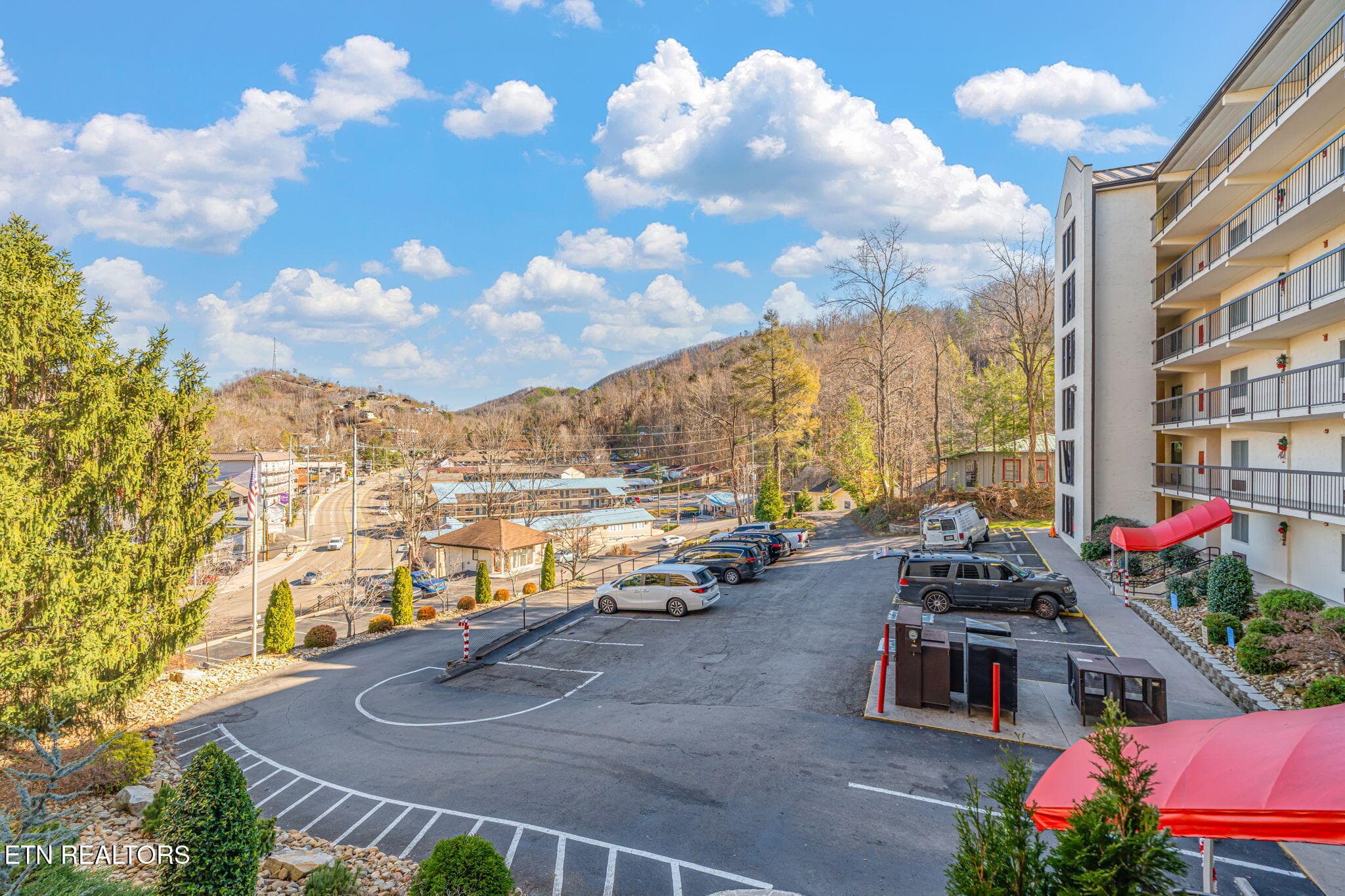 Gatlinburg Condo - 102 Baskins Creek Bypass 207, Gatlinburg, TN 37738, Gatlinburg