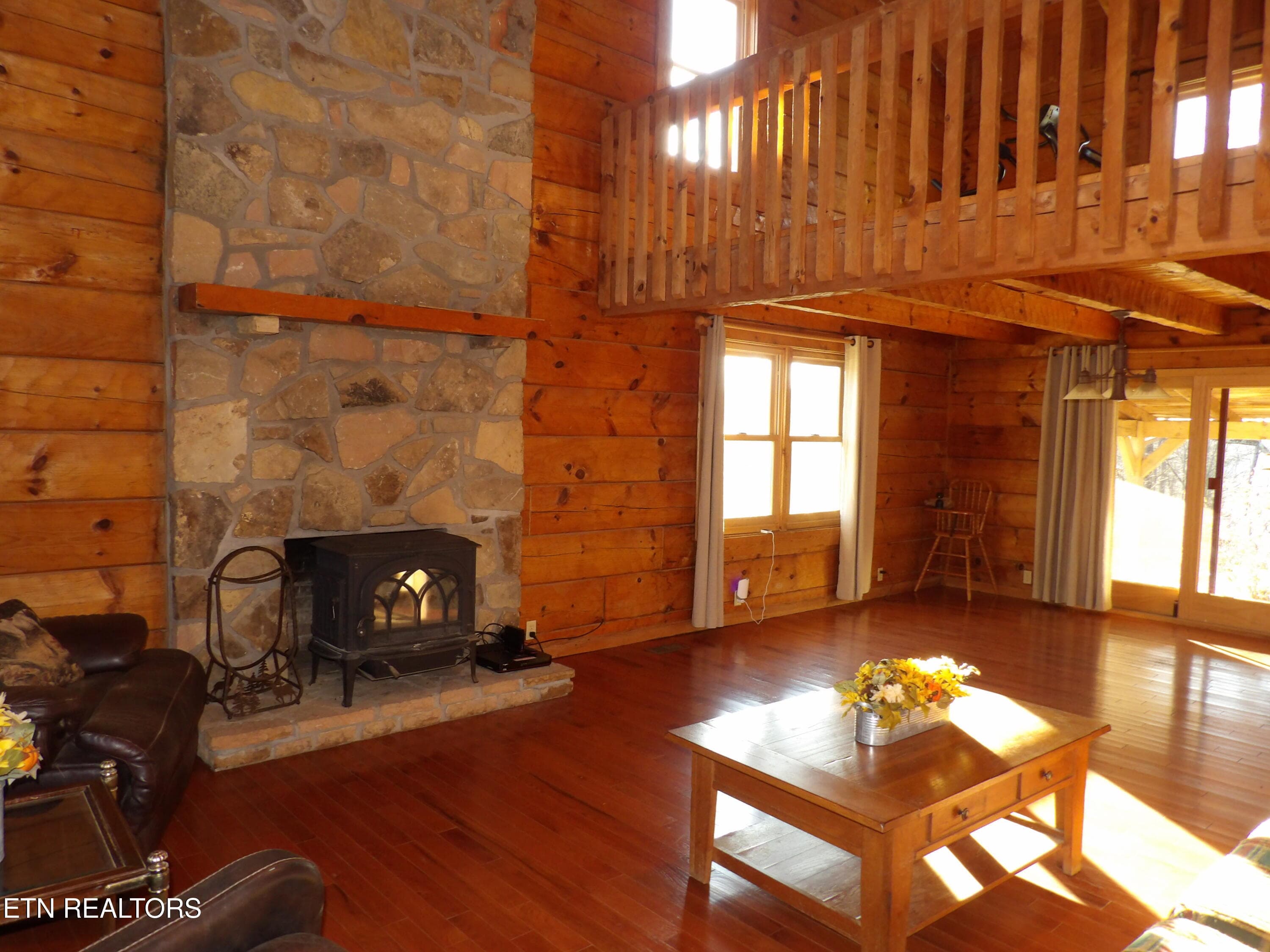 101_8896 - 323 Beech Hollow Rd, Harrogate, TN 37752
