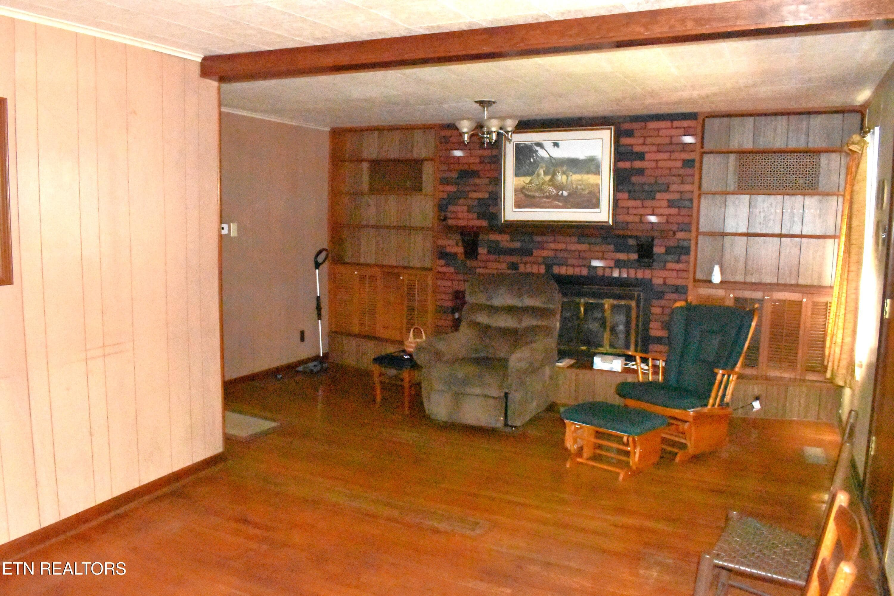 DSC_0016 - 405 S 37th St, Middlesboro, KY 40965