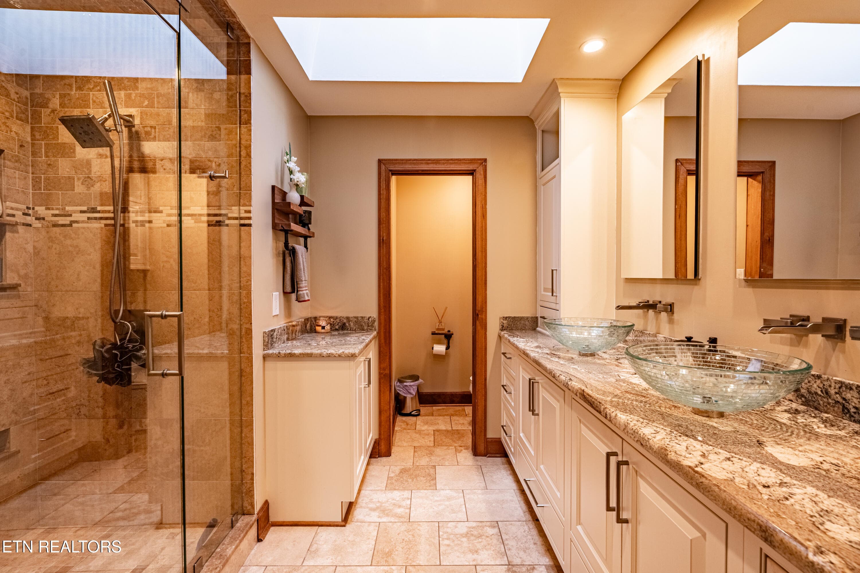 Primary Bathroom - 11104 Poplar Ridge Rd, Knoxville, TN 37932, Knoxville