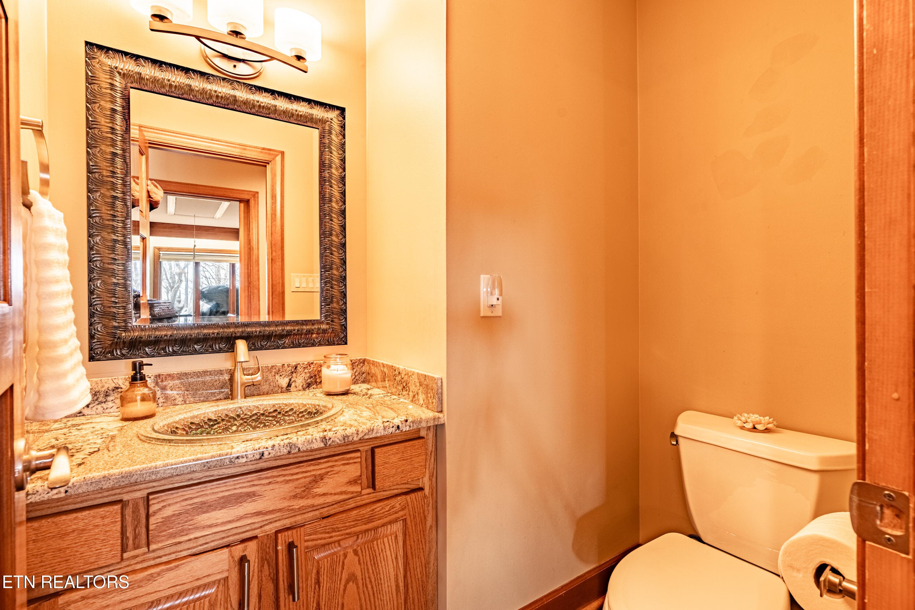 Half Bath - 11104 Poplar Ridge Rd, Knoxville, TN 37932, Knoxville