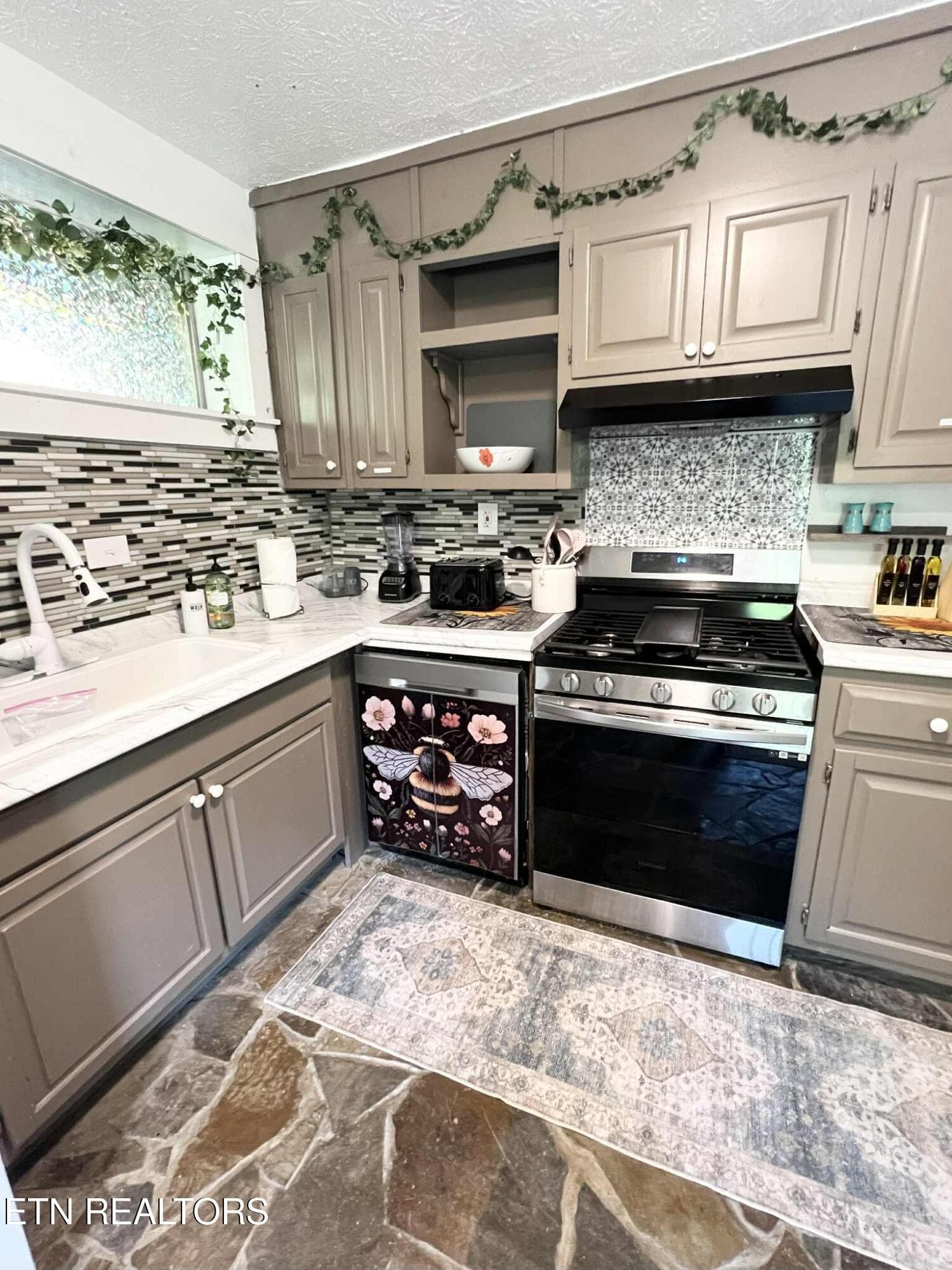 RIGJER - 191 Hudson Lane, Clinton, TN 37716, Clinton