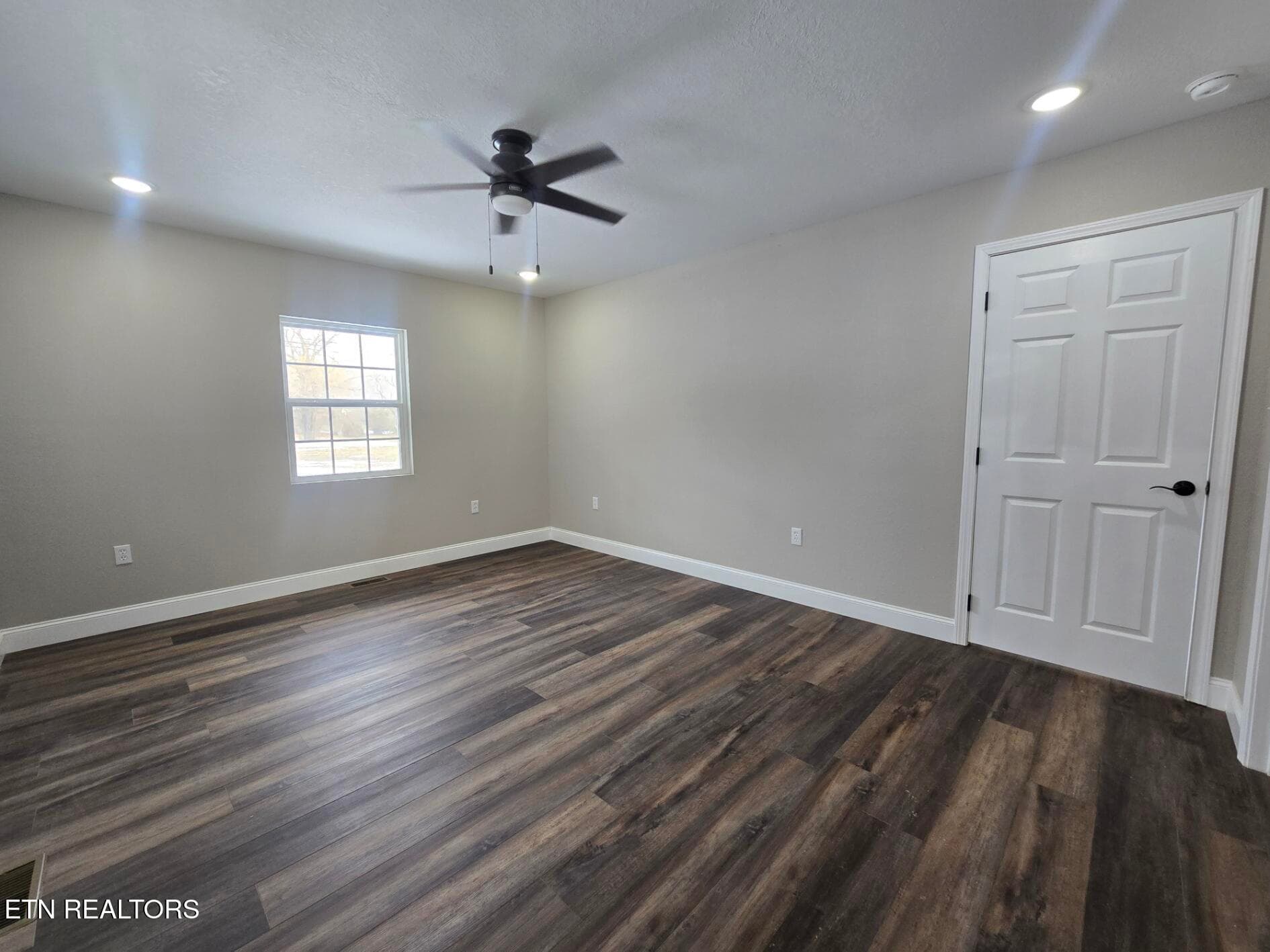 20260203_123337 - 1941 W 3rd Ave, Oneida, TN 37841