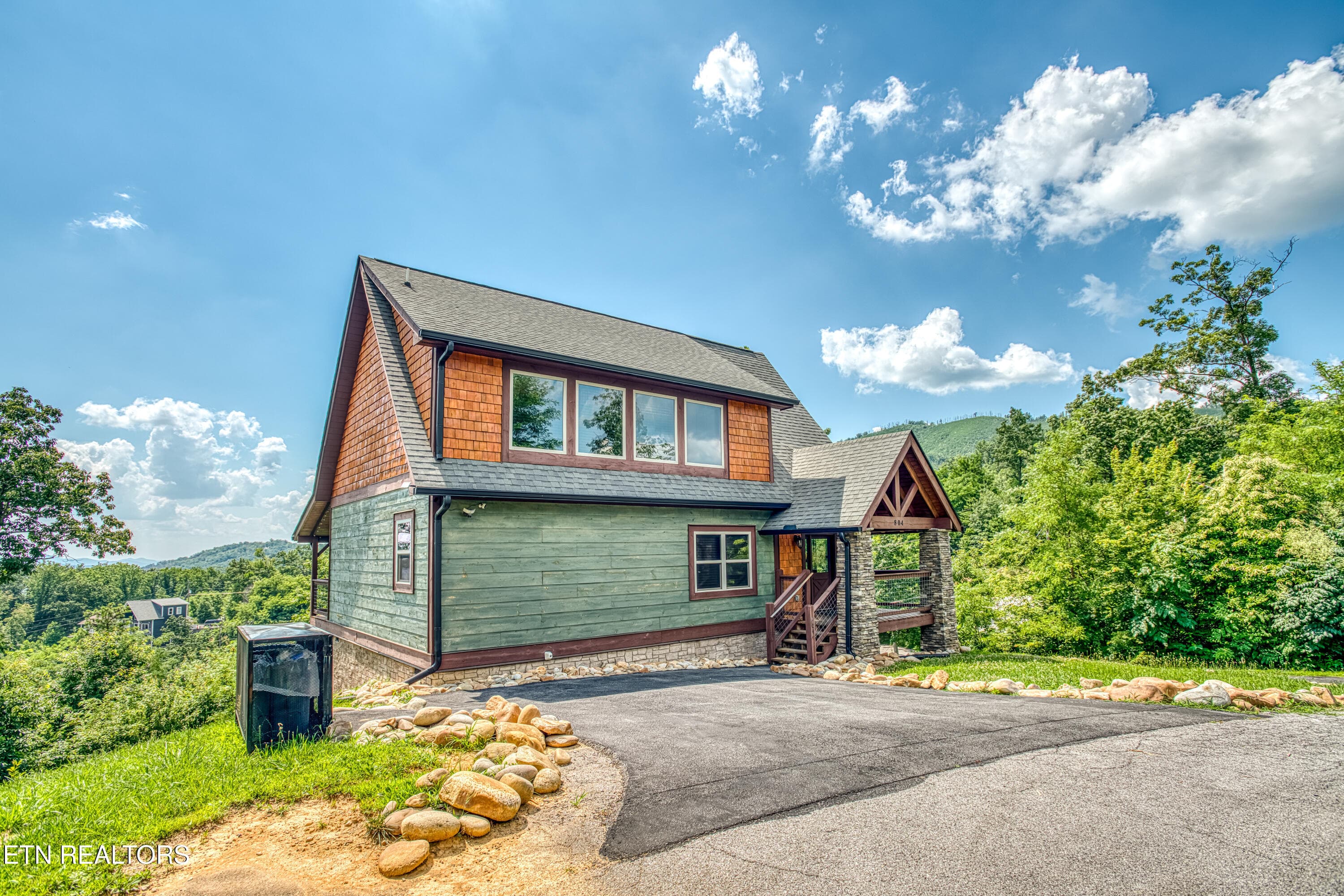 804 Upper Picadilly Ln-0060 - 804 Upper Picadilly Lane, Gatlinburg, TN 37738, Gatlinburg