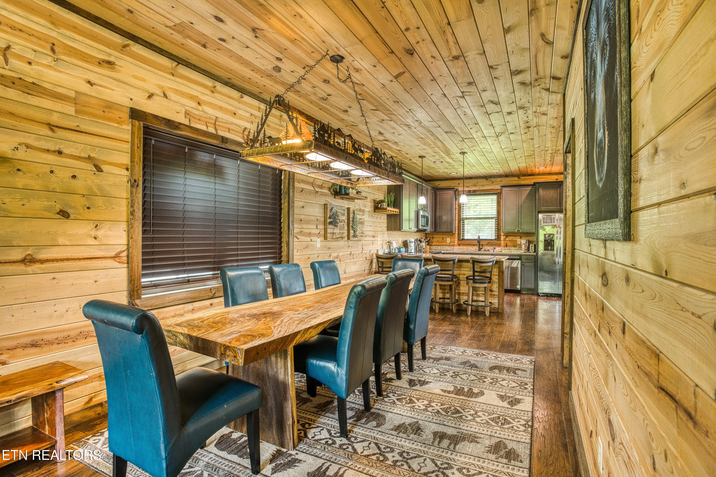 804 Upper Picadilly Ln-0055 - 804 Upper Picadilly Lane, Gatlinburg, TN 37738, Gatlinburg