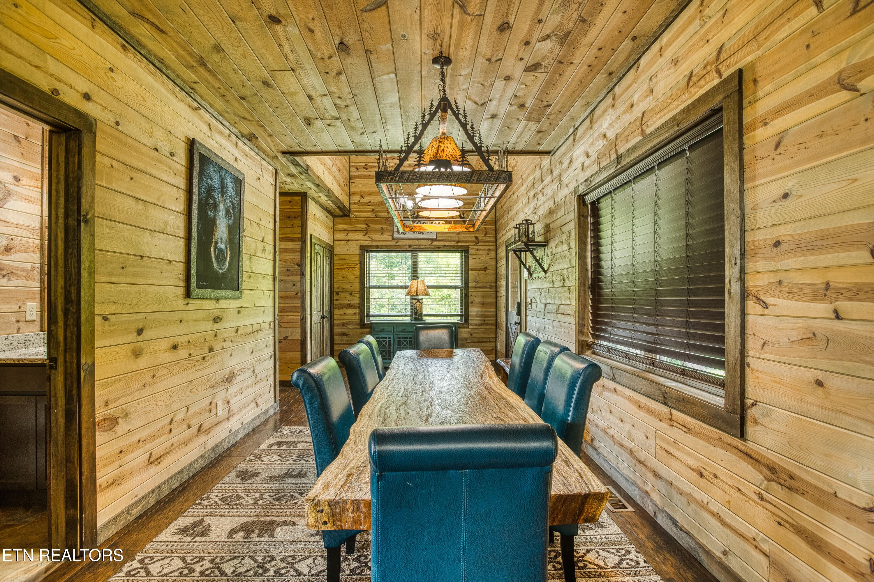 804 Upper Picadilly Ln-0052 - 804 Upper Picadilly Lane, Gatlinburg, TN 37738, Gatlinburg