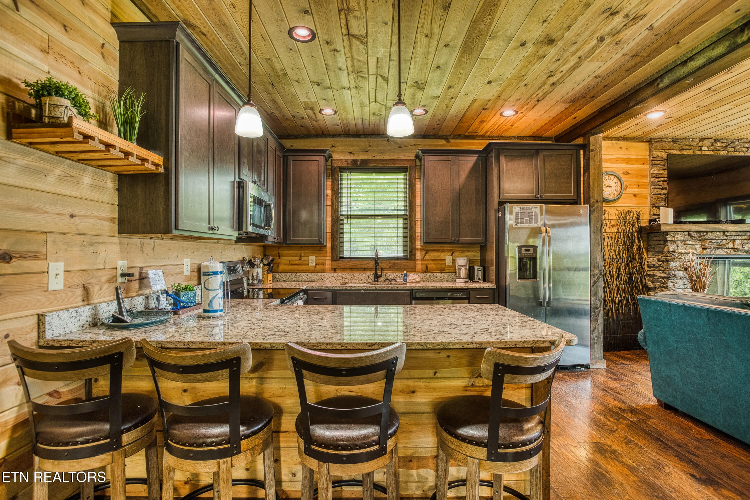 804 Upper Picadilly Ln-0051 - 804 Upper Picadilly Lane, Gatlinburg, TN 37738, Gatlinburg