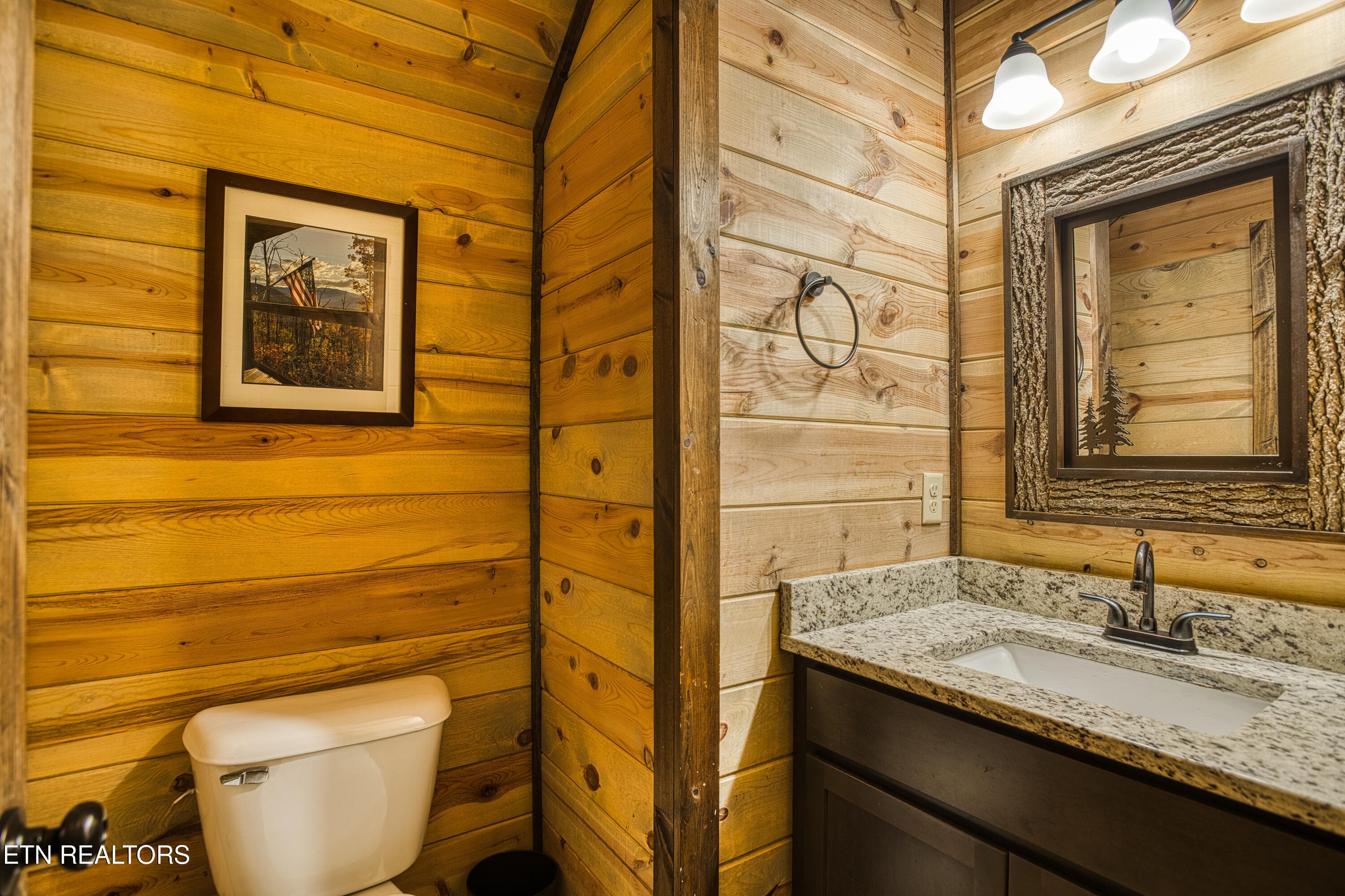 804 Upper Picadilly Ln-0042 - 804 Upper Picadilly Lane, Gatlinburg, TN 37738, Gatlinburg