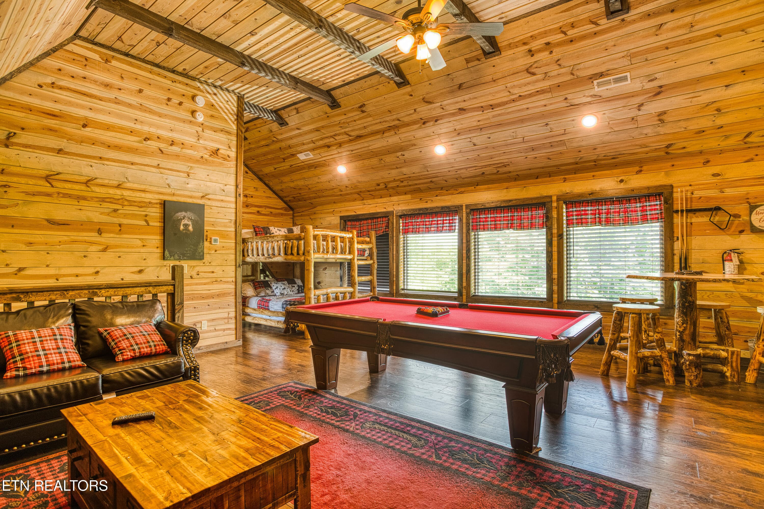 804 Upper Picadilly Ln-0036 - 804 Upper Picadilly Lane, Gatlinburg, TN 37738, Gatlinburg