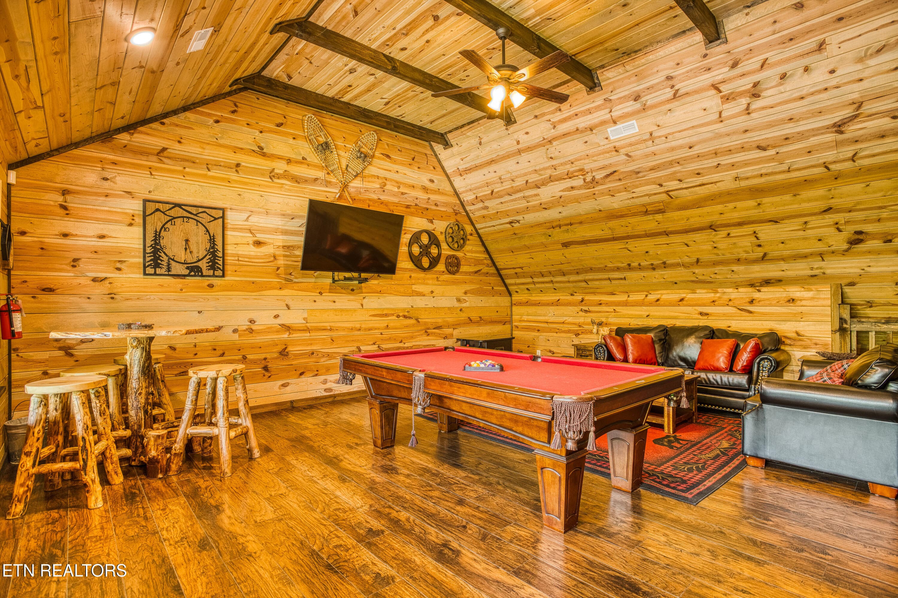 804 Upper Picadilly Ln-0034 (1) - 804 Upper Picadilly Lane, Gatlinburg, TN 37738, Gatlinburg