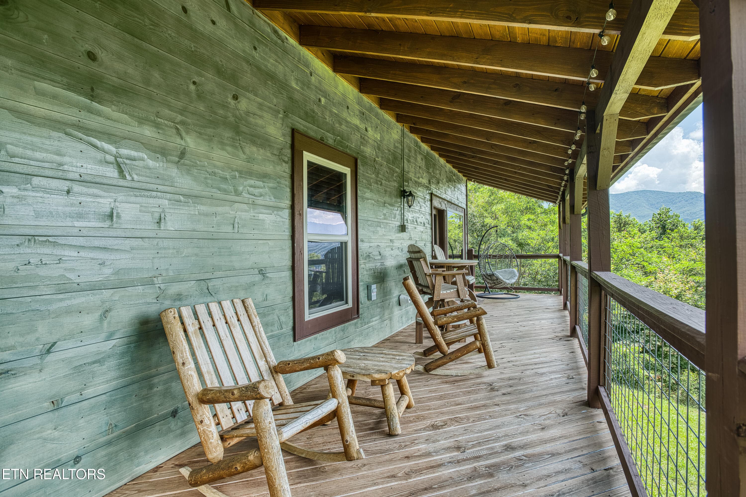 804 Upper Picadilly Ln-0027 - 804 Upper Picadilly Lane, Gatlinburg, TN 37738, Gatlinburg