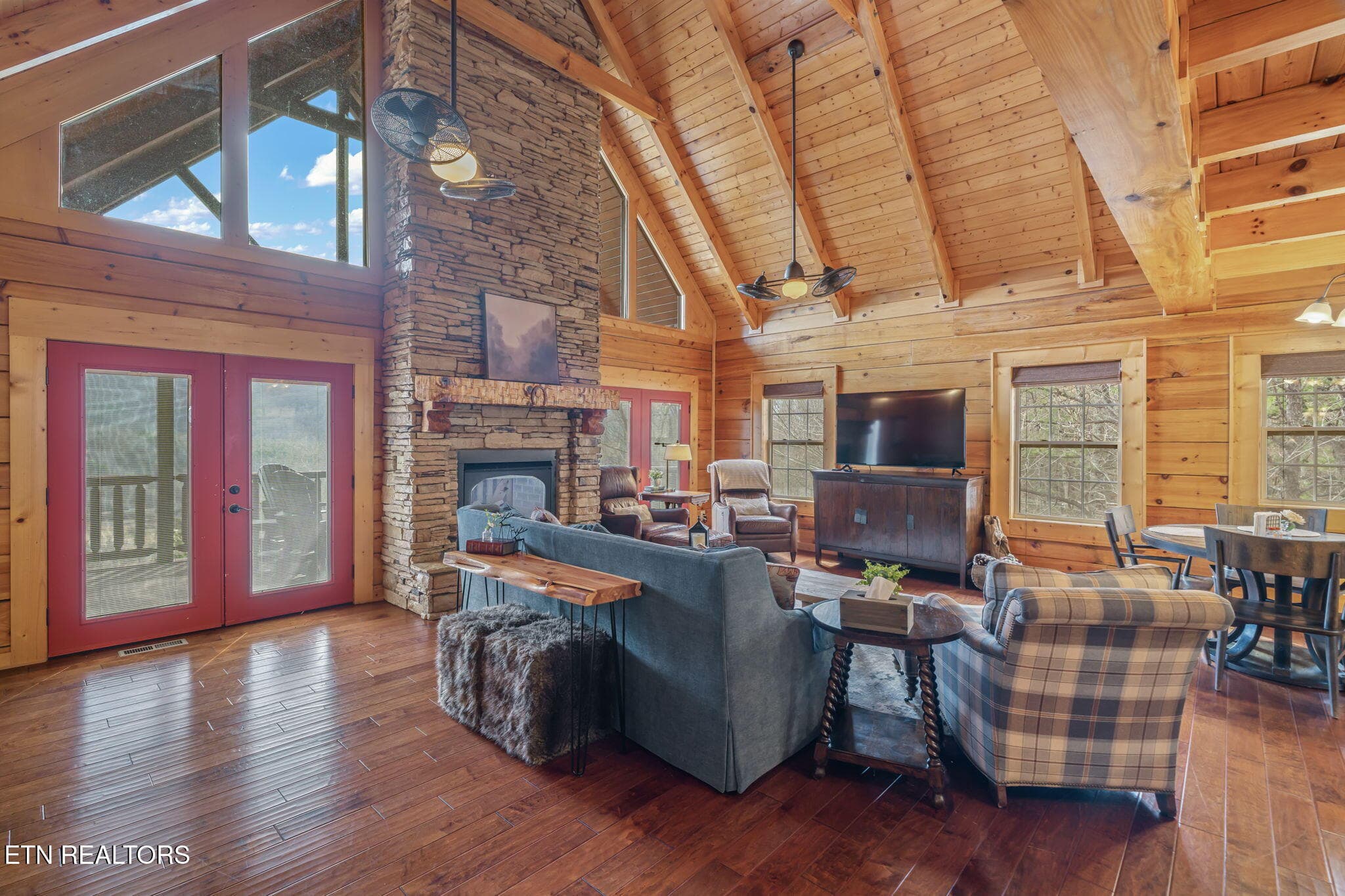 16-web-or-mls-206 Rodeo Drive-17 - 206 Rodeo Drive, Gatlinburg, TN 37738, Gatlinburg