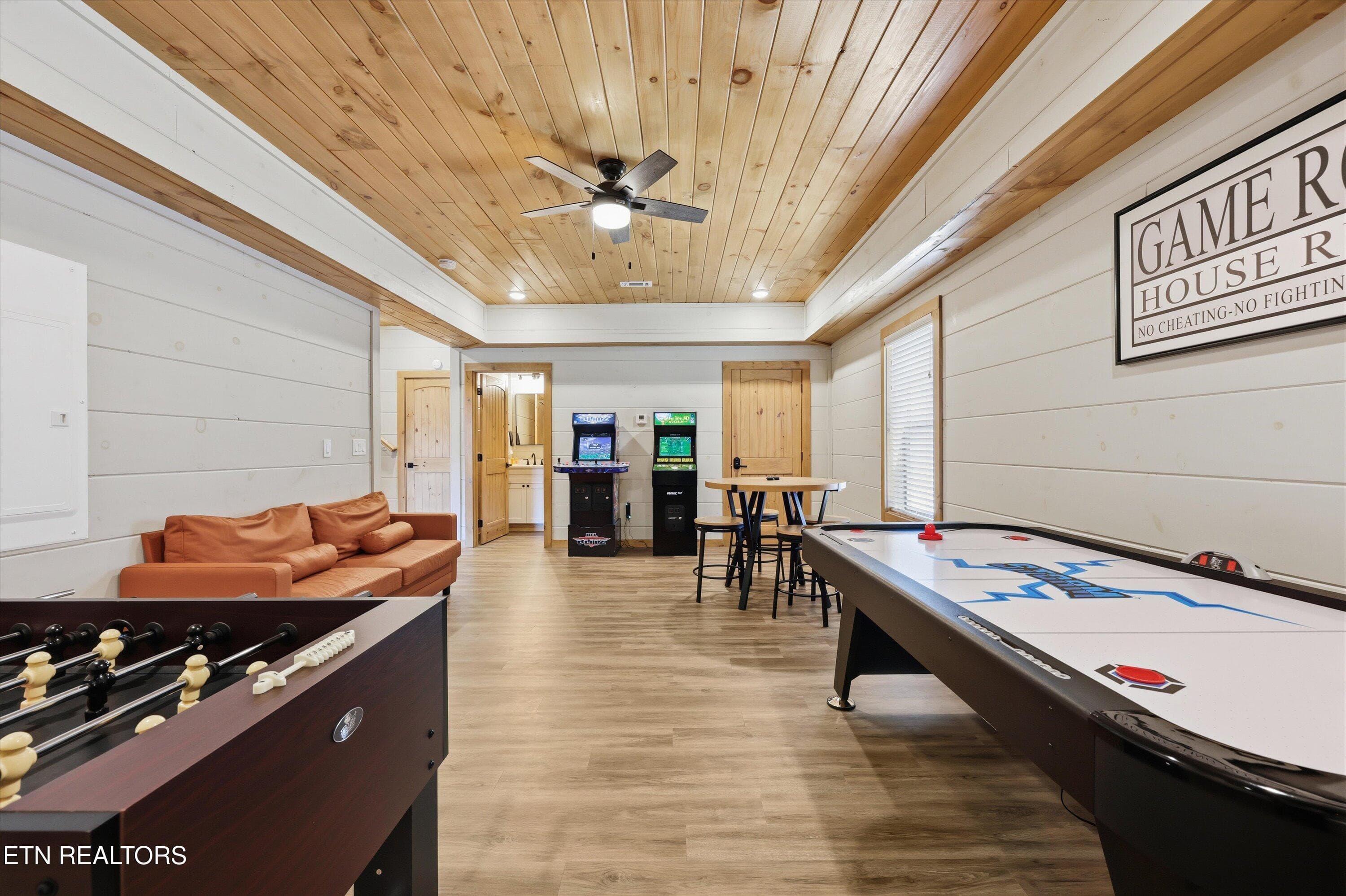 29-2872 Sequoia Rd27 - 2872 Sequoia Rd, Pigeon Forge, TN 37863