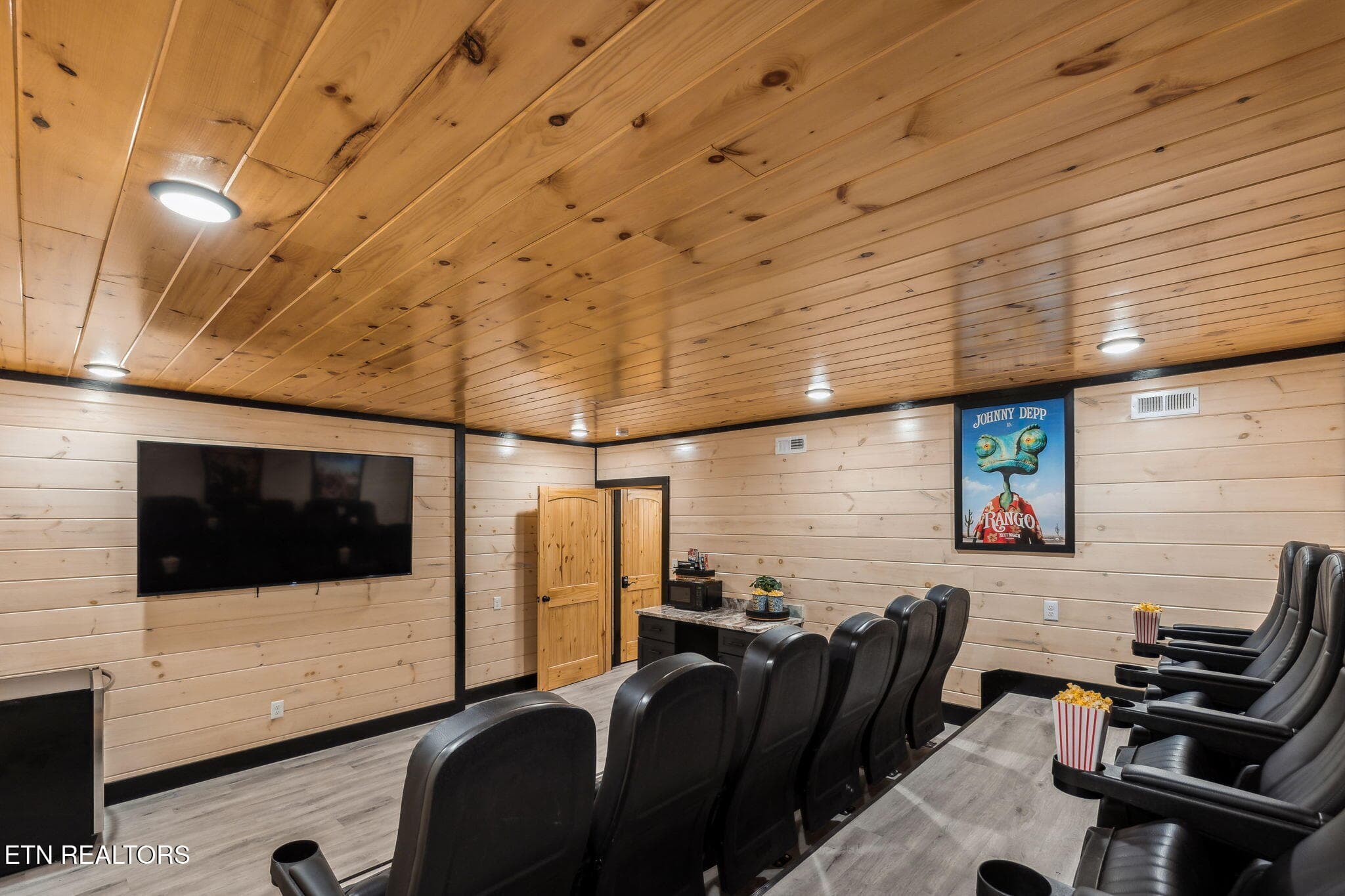 3430 Lillie Blvd - 077 - 3430 Lillie Blvd, Pigeon Forge, TN 37876, Pigeon Forge