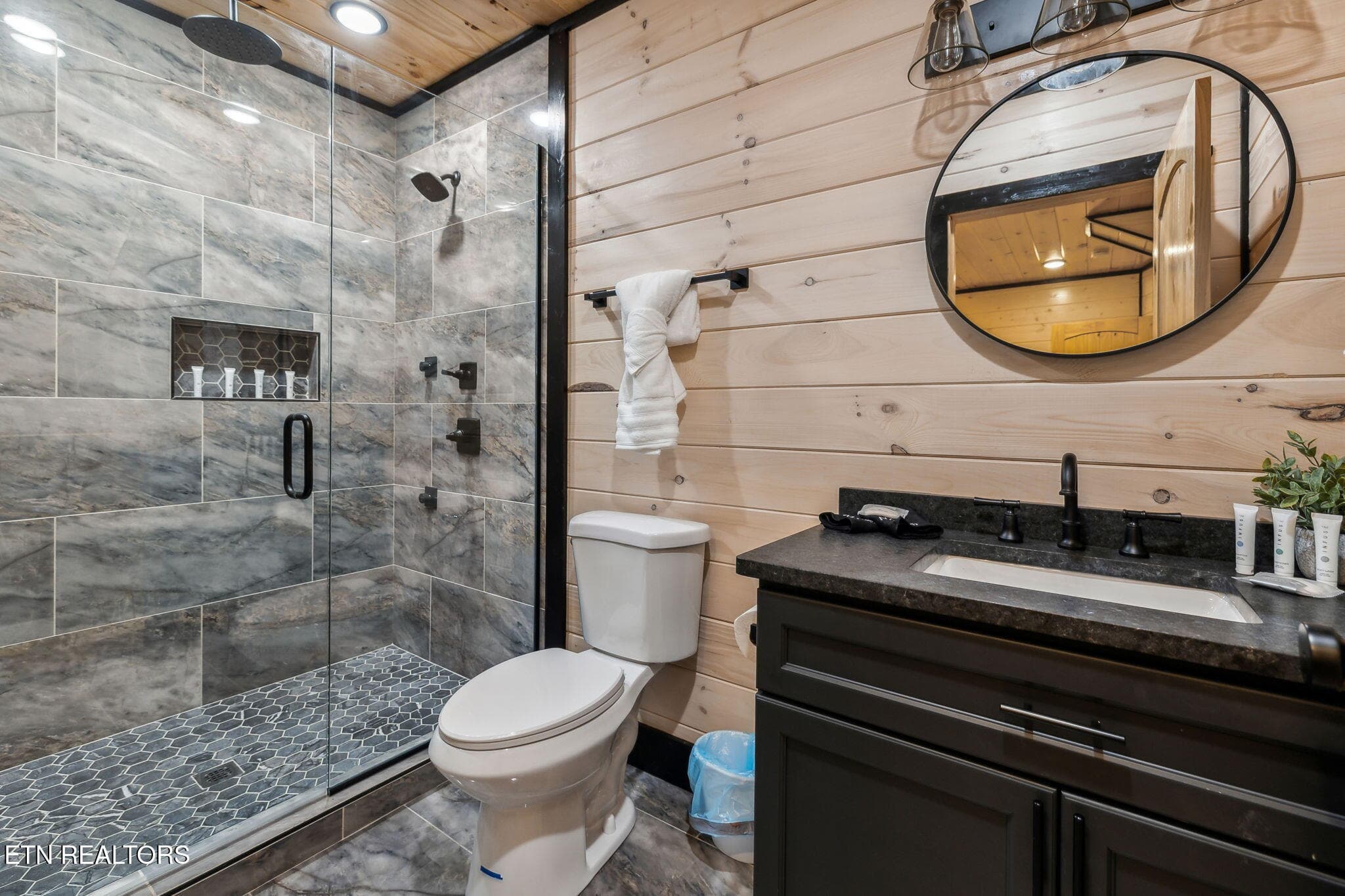 3430 Lillie Blvd - 086 - 3430 Lillie Blvd, Pigeon Forge, TN 37876, Pigeon Forge