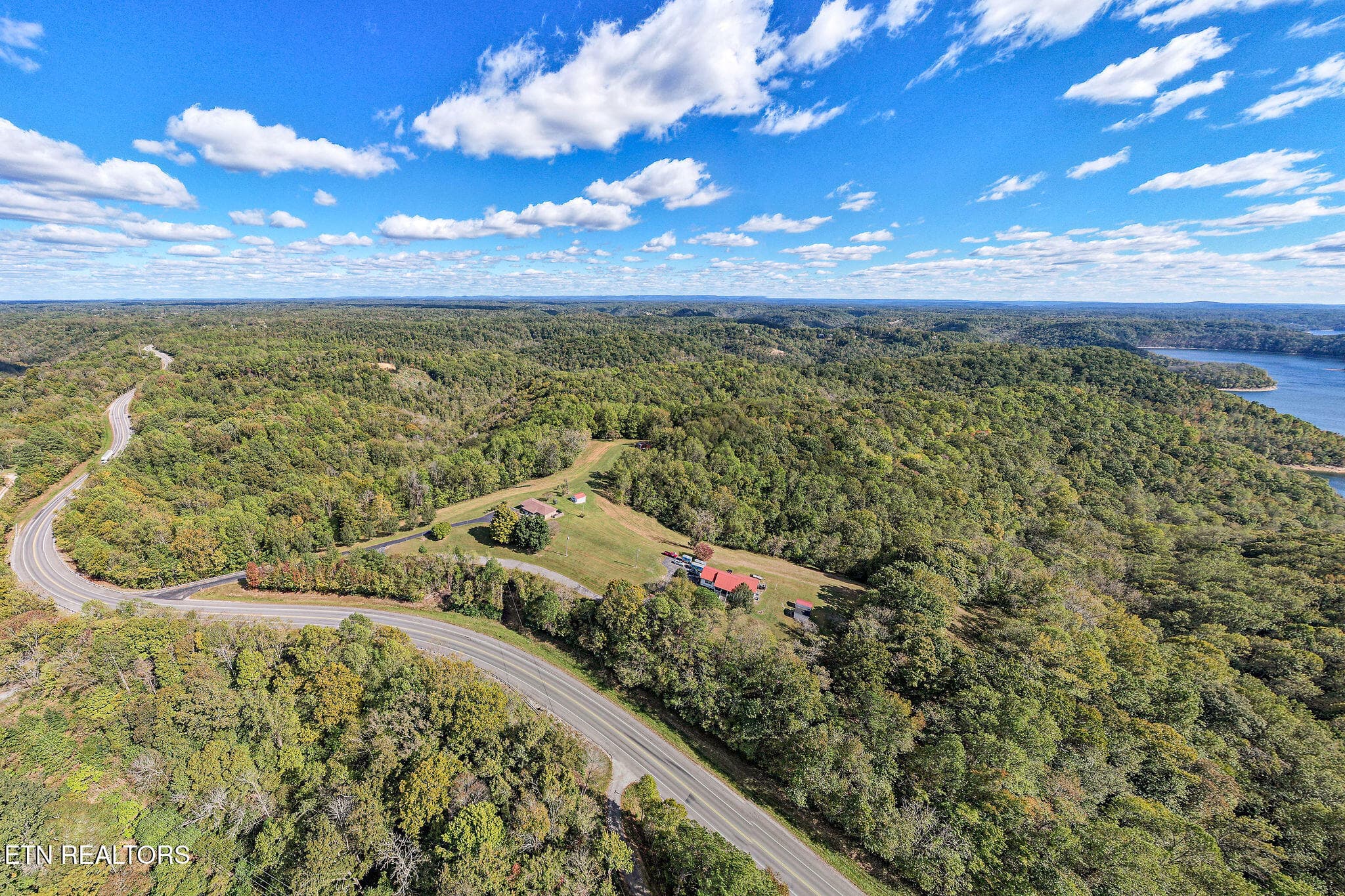 DJI_0056 - Smithville Hwy, Silver Point, TN 38582