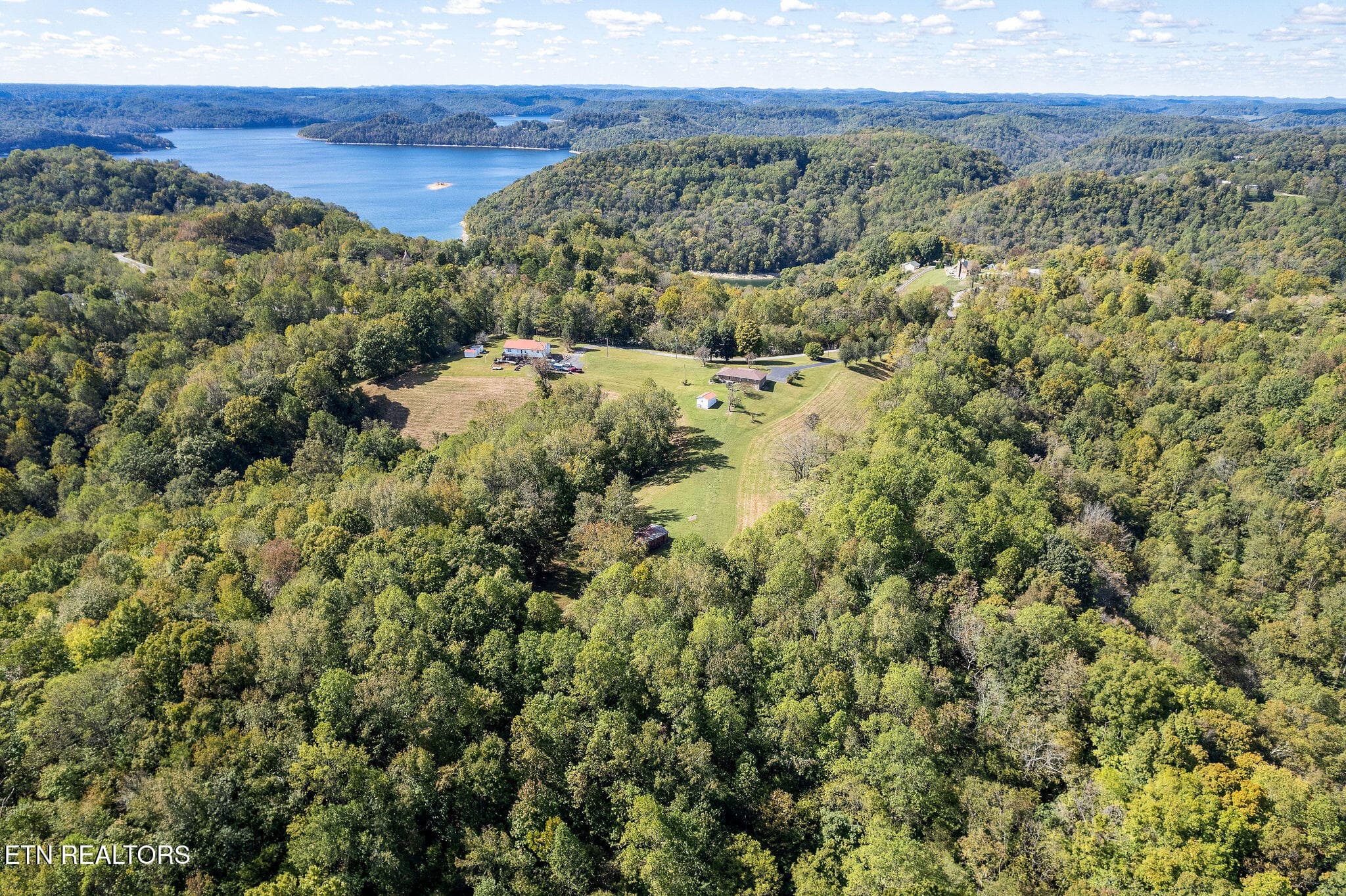 DJI_0064 - Smithville Hwy, Silver Point, TN 38582