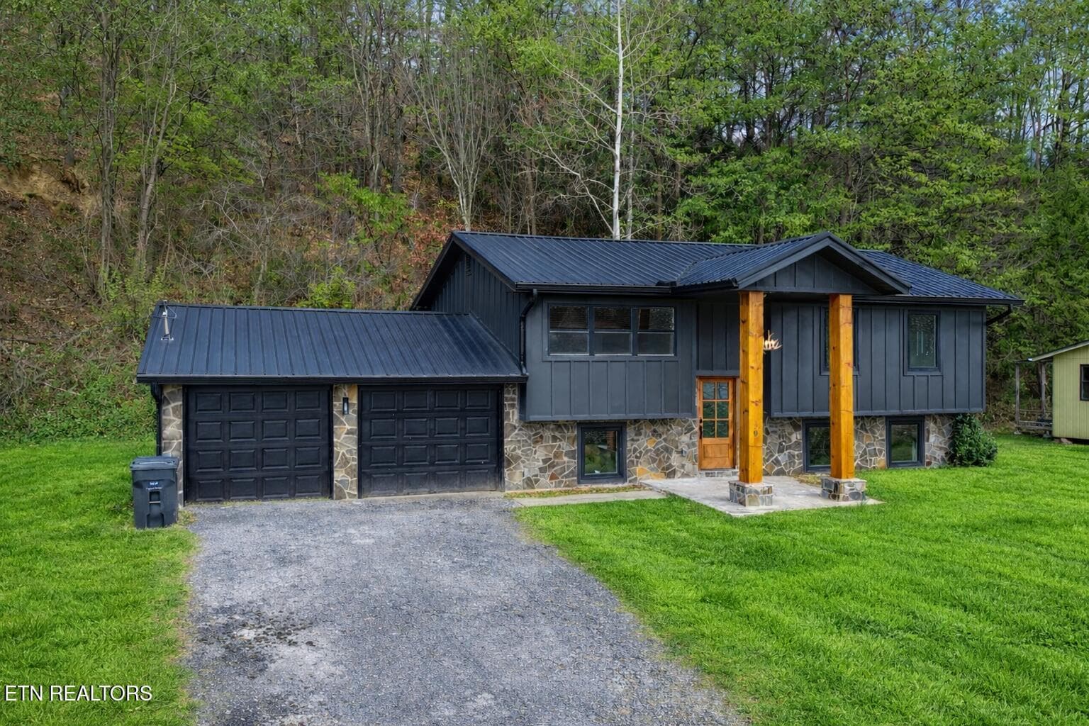 Left copy - 3139 Easy St, Pigeon Forge, TN 37862